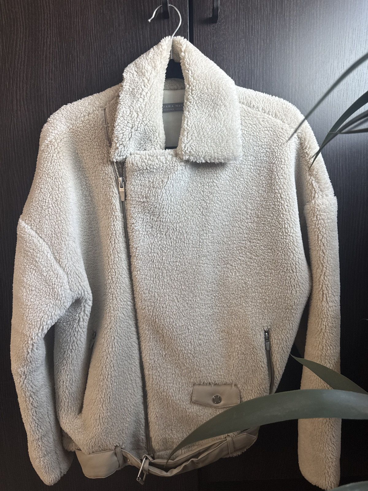 Zara Off white cream Zara man moto jacket size small Size US S / EU 44-46 / 1 - 1 Thumbnail