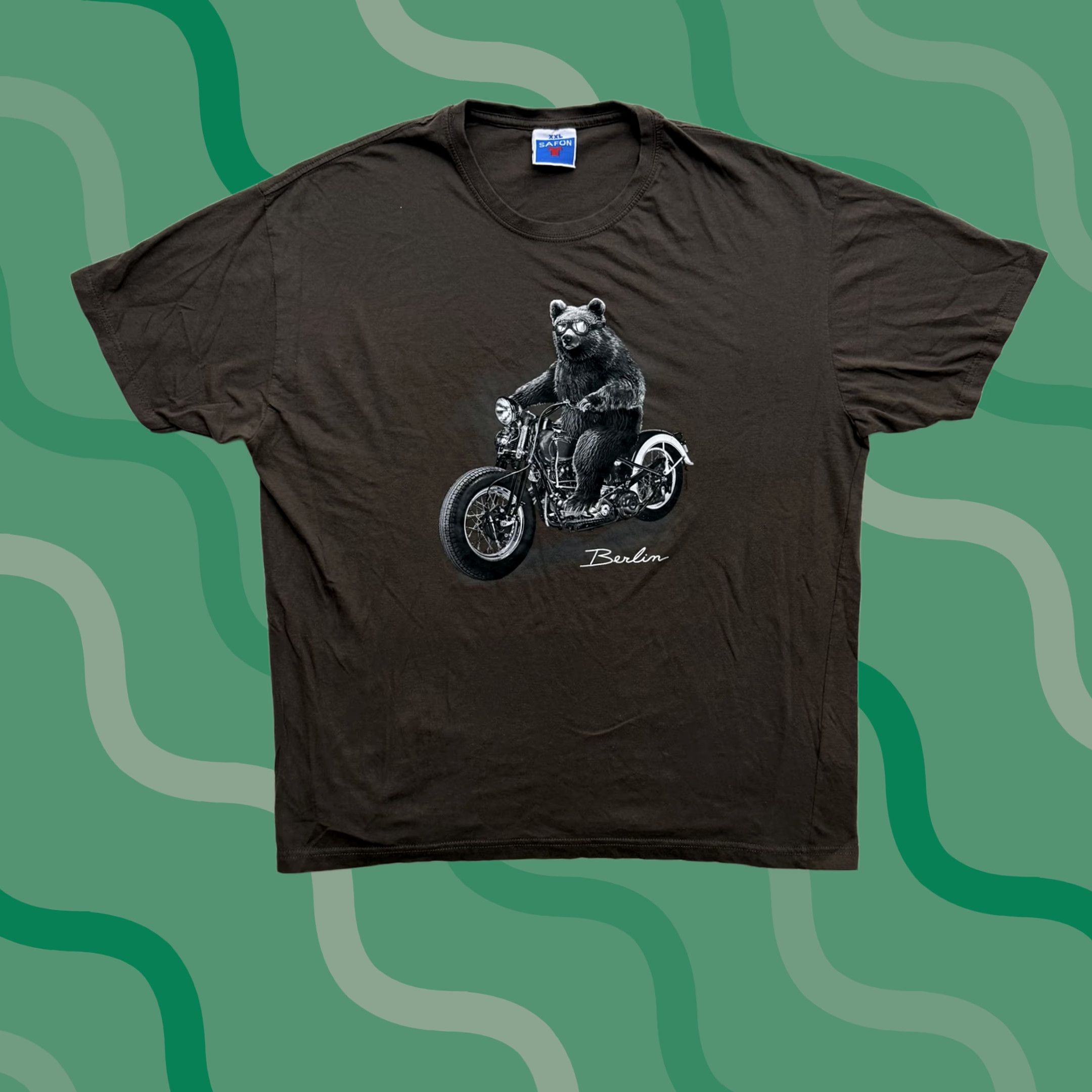 Vintage SAFON Shirt Mens 2XL Brown Berlin Bear Motorcycle Graphic T-Shirt Tee Streetwear Size US XXL / EU 58 / 5 - 1 Thumbnail