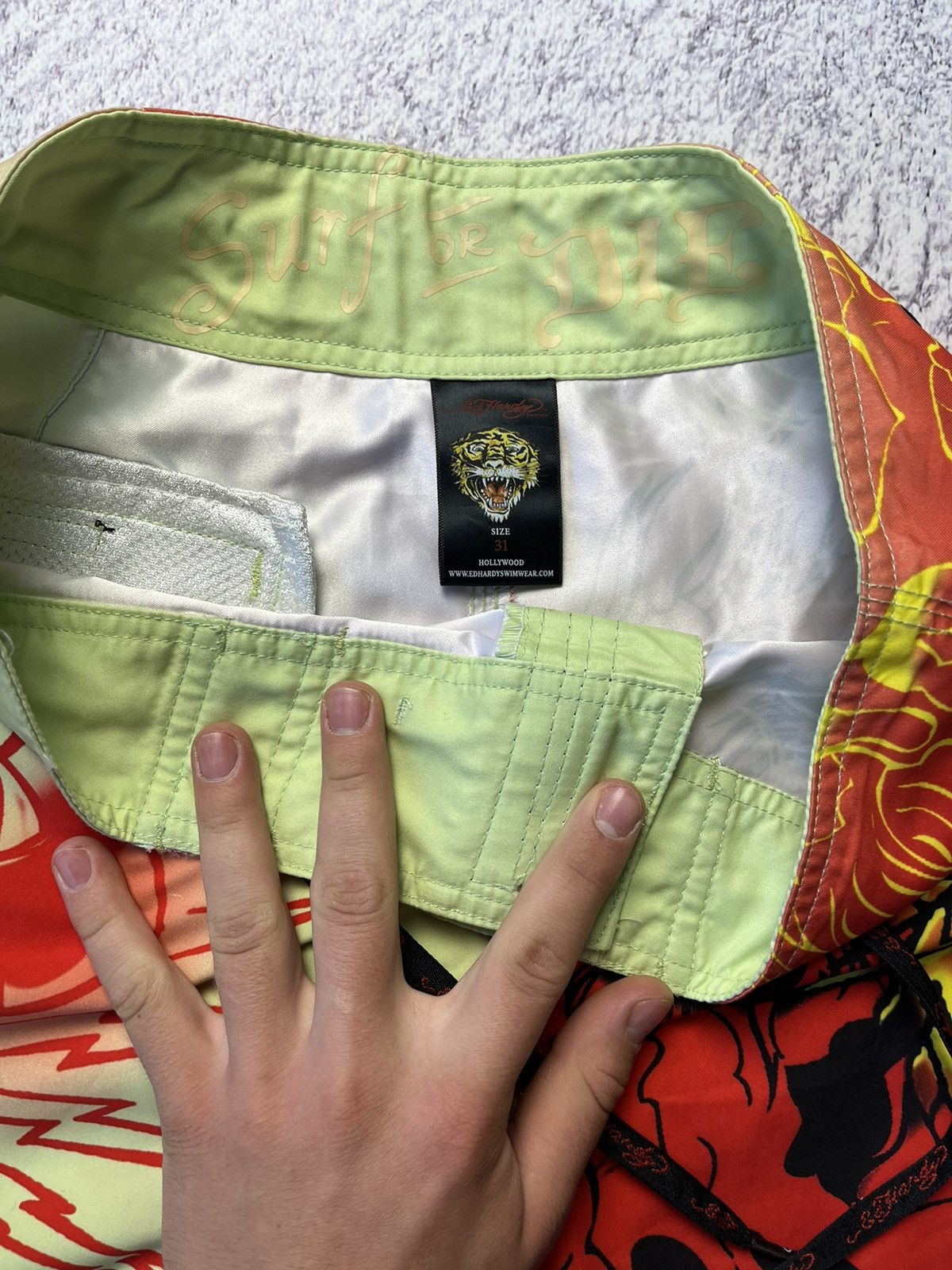 Christian Audigier Mens Vintage Ed Hardy Shorts Japanese brand streetwear Y2K Size US 31 - 7 Thumbnail