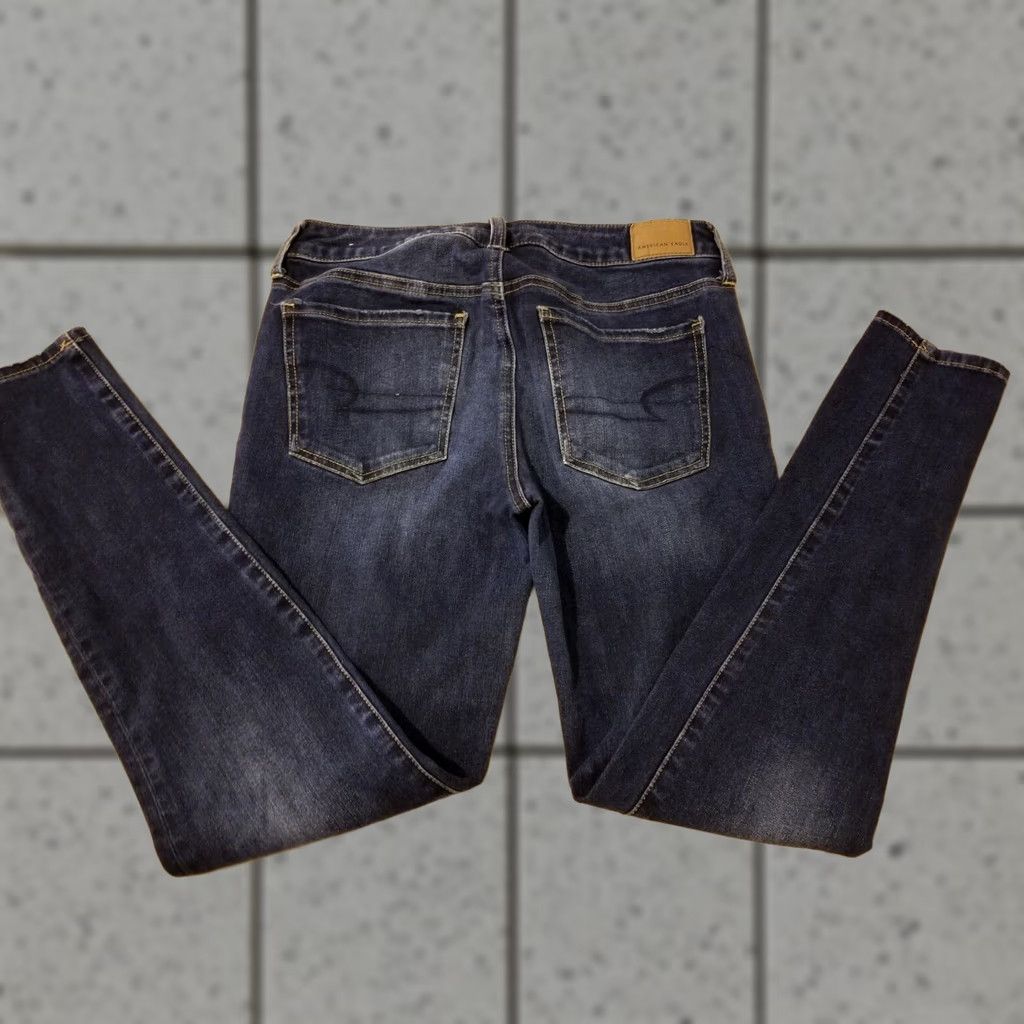 American Eagle Outfitters VINTAGE? No. American Eagle Outfitters Jeans Women 8 Denim Jegging Skinny Blue 8 Jegging Jeans Women 8 Denim Blue Jegging Size 30" / US 8 / IT 44 - 1 Thumbnail