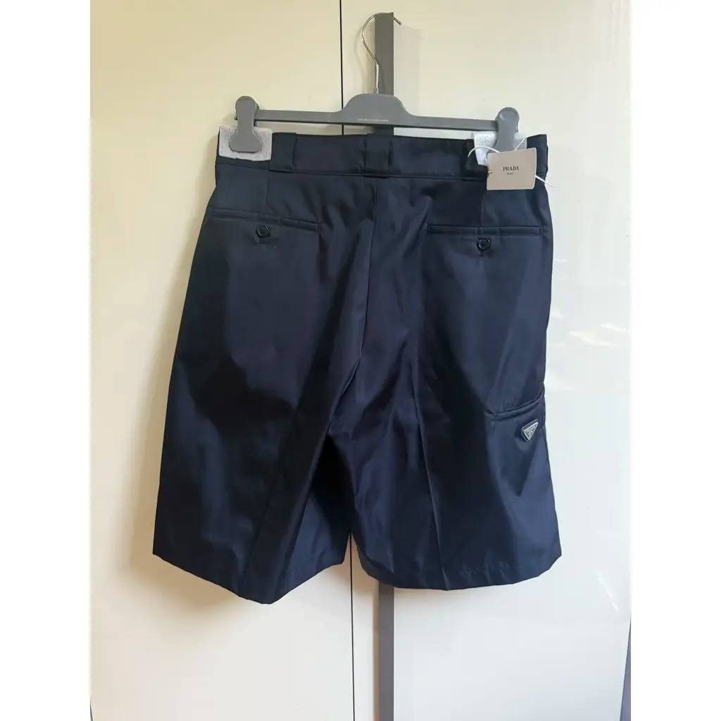 Prada Prada man blu bermuda with logo Size US 32 / EU 48 - 2 Thumbnail