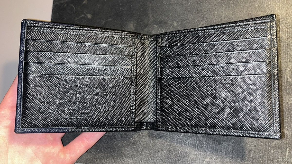 Prada Prada Bifold Wallet Size ONE SIZE - 4 Thumbnail