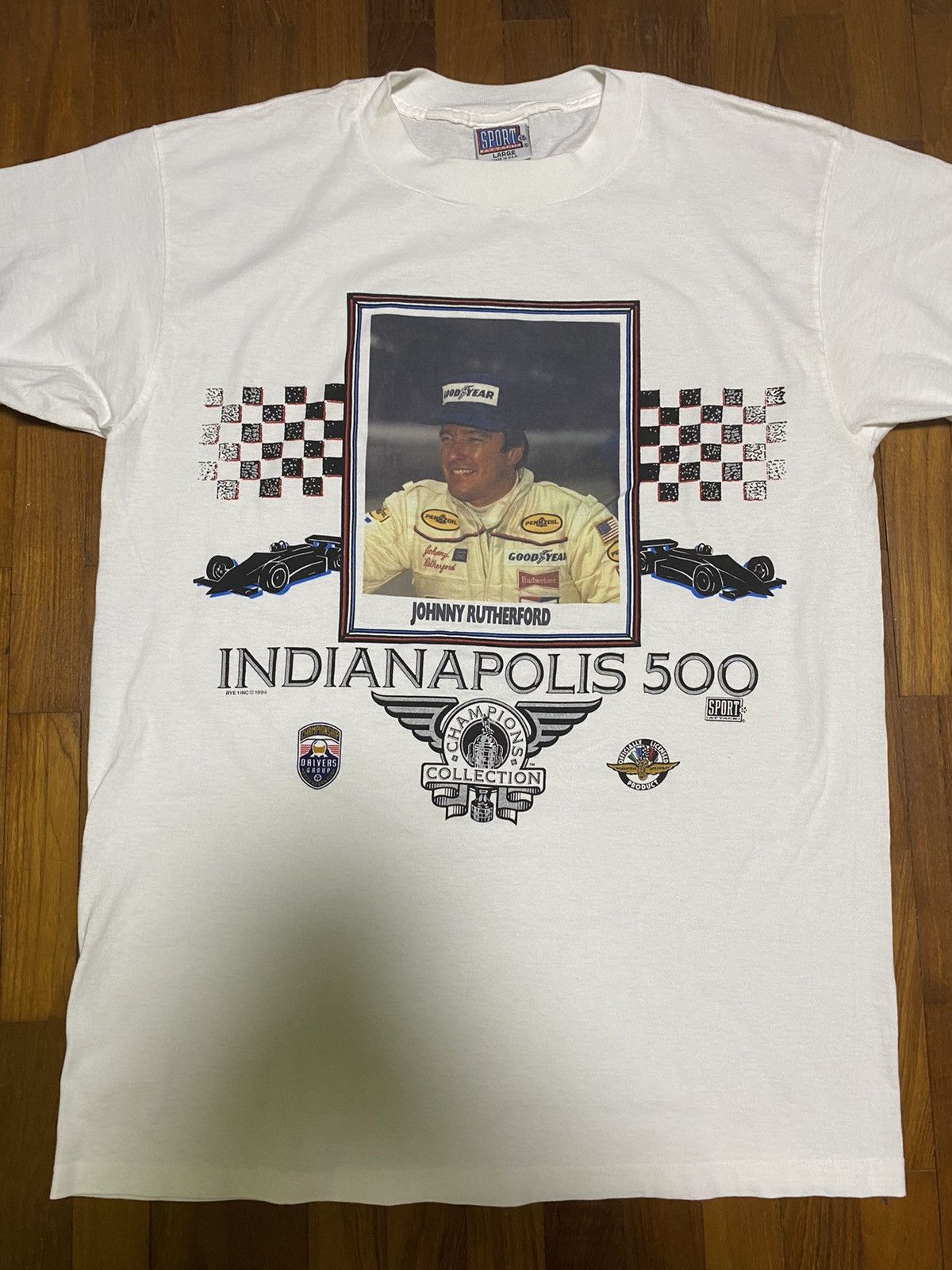 Vintage Vintage 90’s Indianapolis 500 Johnny Rutherford Champion Tee Size US L / EU 52-54 / 3 - 2 Thumbnail
