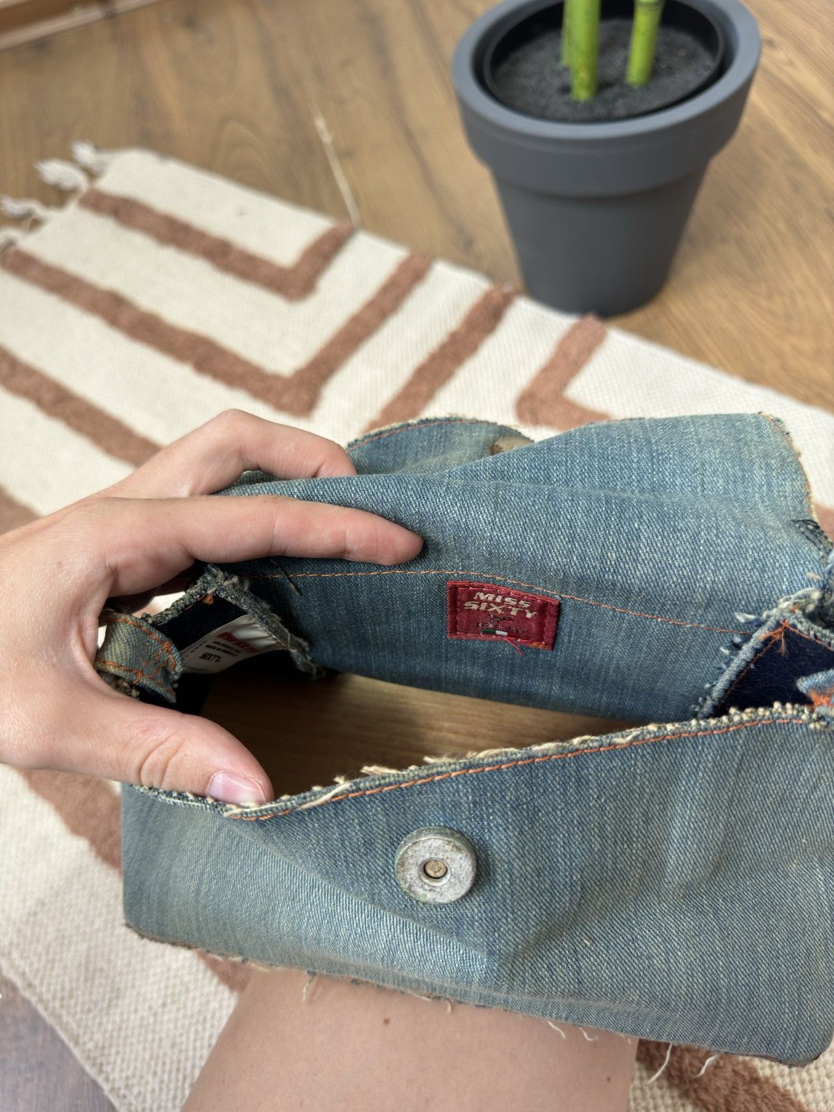 Miss Sixty VINTAGE MISS SIXTY 2000s WASHED DENIM WOODEN BOTTOM BAG Size ONE SIZE - 5 Thumbnail