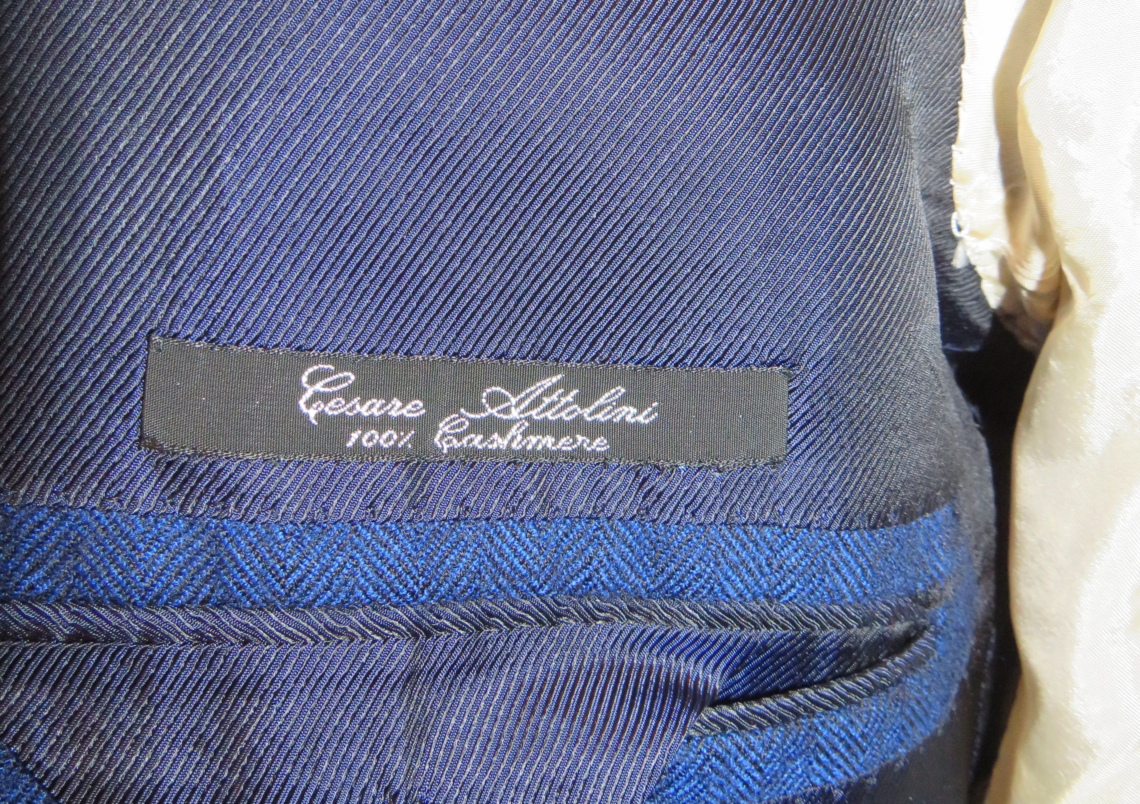 Cesare Attolini 100% Cashmere Blue Herringbone Three Button Sport Coat 46R Size 46R - 15 Thumbnail