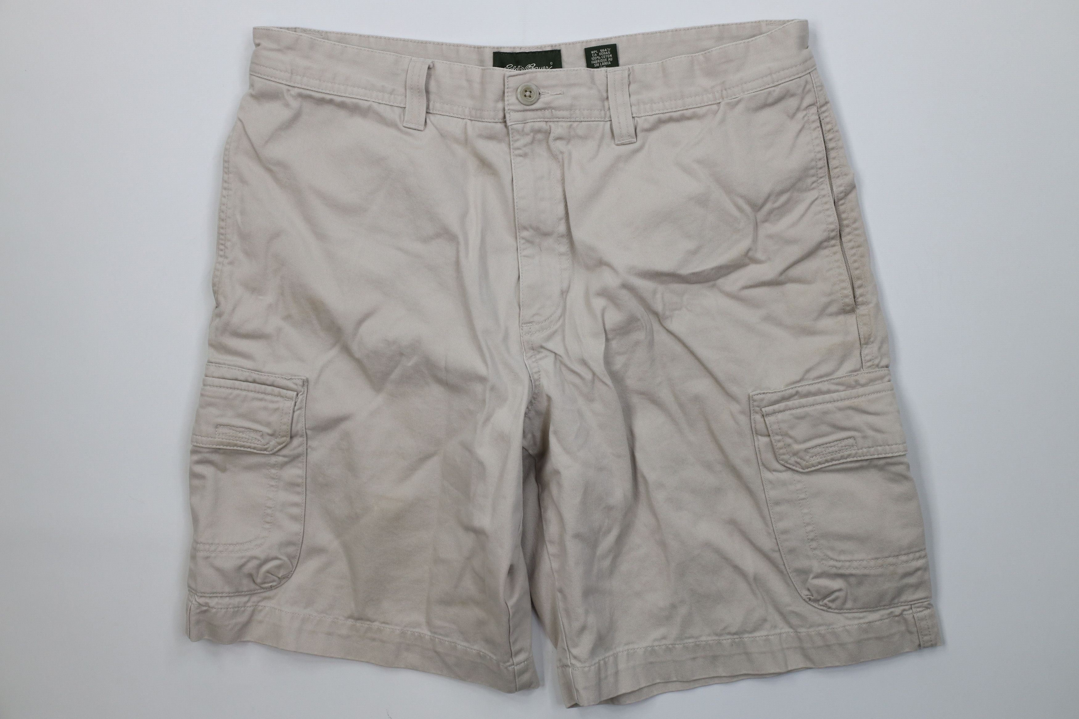Eddie Bauer Vintage Eddie Bauer Heavyweight Cargo Shorts Beige Cotton Size US 35 - 1 Thumbnail
