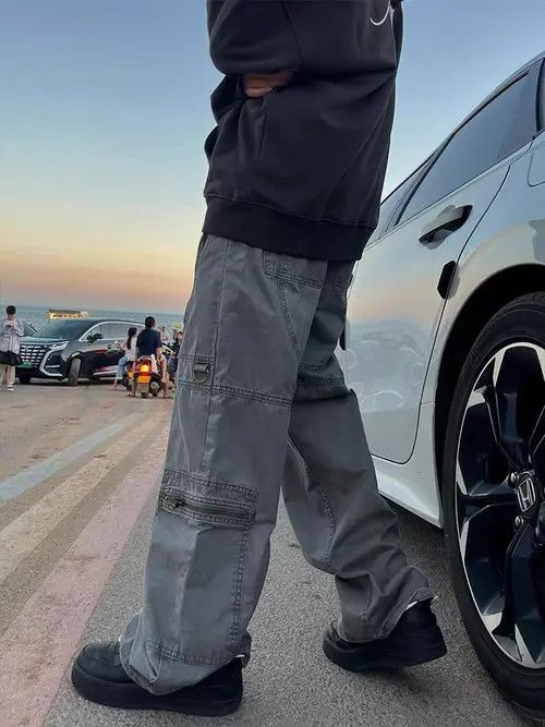 Japanese Brand Retro zippered multi-pocket vibe cargo trousers Size US 34 / EU 50 - 2 Thumbnail
