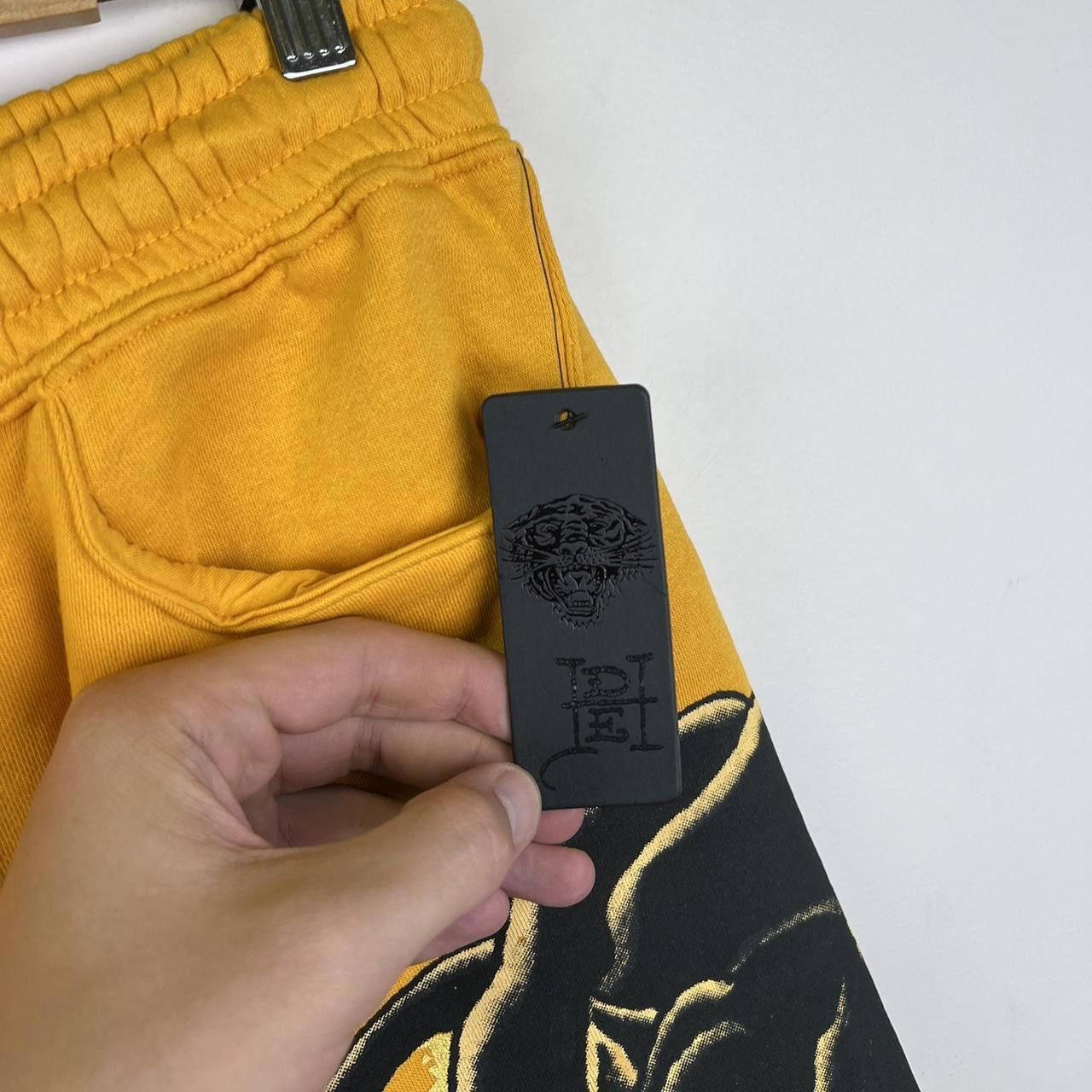 Ed Hardy NEW! Ed Hardy Men's Panther Graphic Lounge Shorts - Yellow Size US 32 / EU 48 - 4 Thumbnail