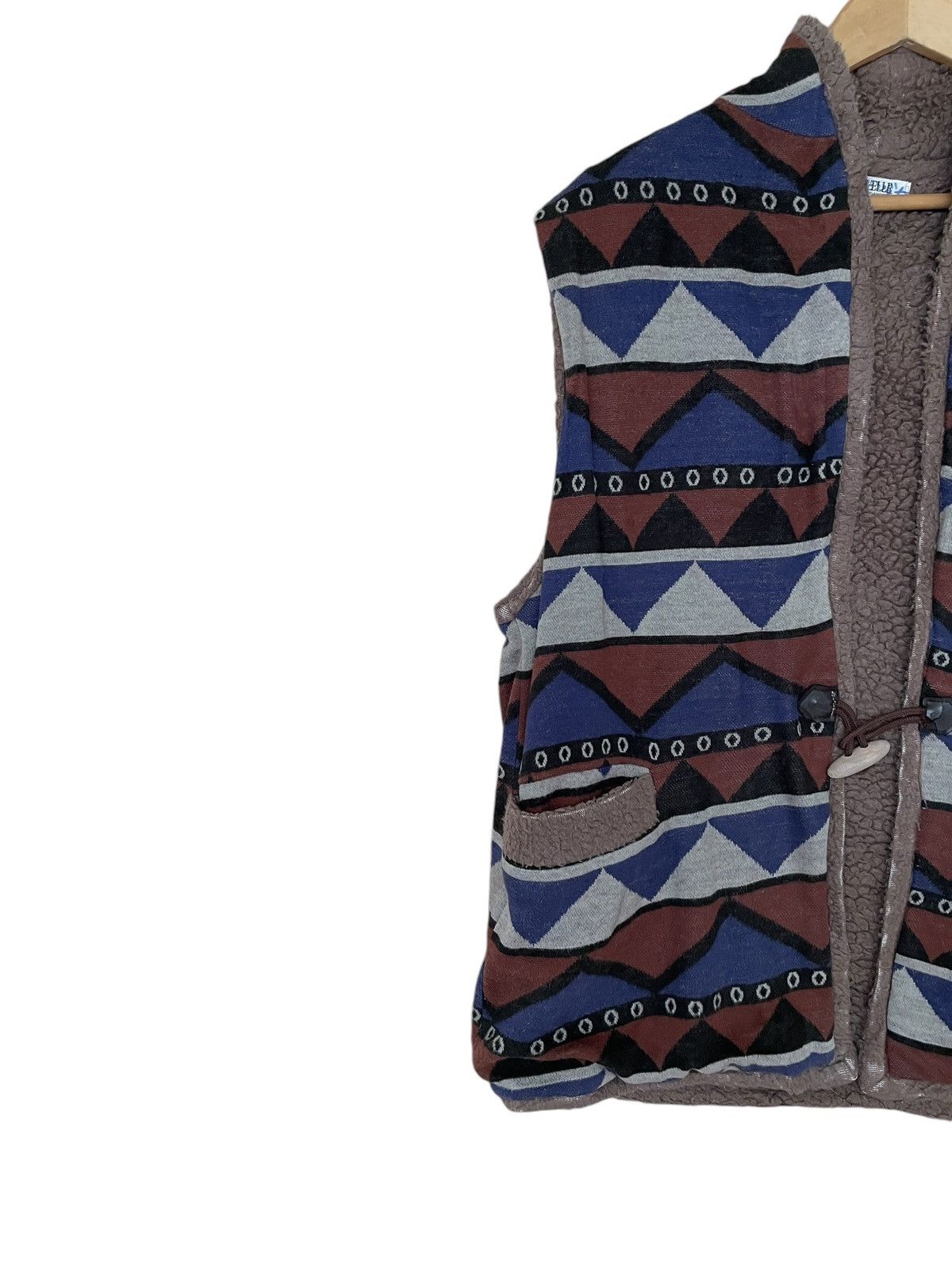 Japanese Brand Vintage Japanese Brand Nouvelle Navajo Fur Vest 1990s Size US M / EU 48-50 / 2 - 3 Thumbnail