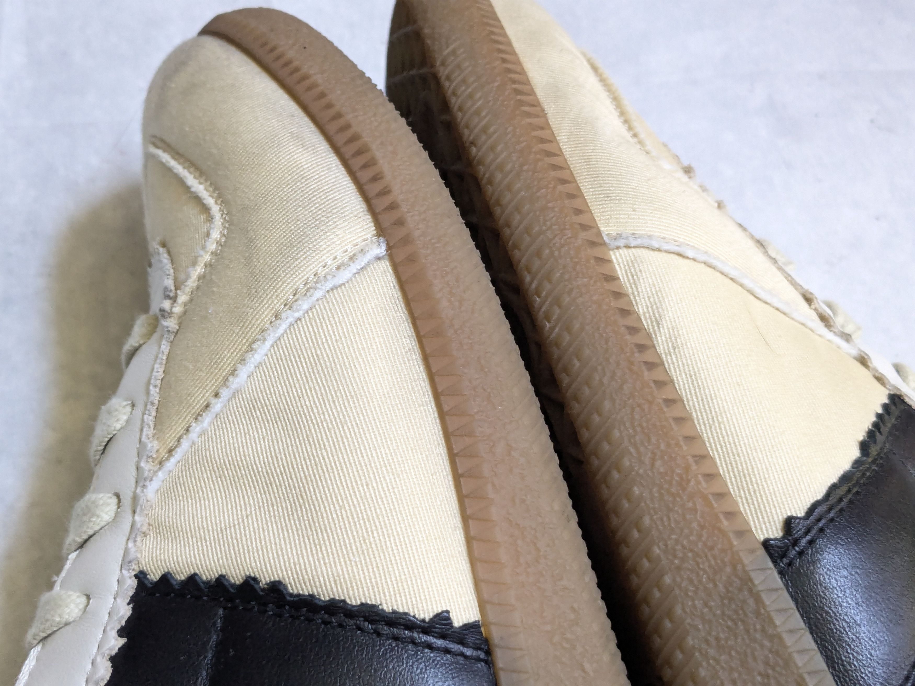 Maison Margiela Maison Margiela GAT Replica Canvas 9 42 Low Tops Gum Size US 9 / EU 42 - 9 Thumbnail