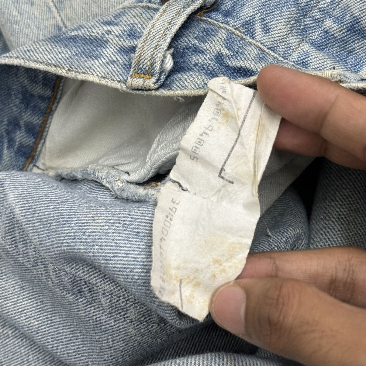 Levi's Vintage Levis 501 Buttonfly Distressed Repaired Denim Pants Size US 32 / EU 48 - 18 Thumbnail
