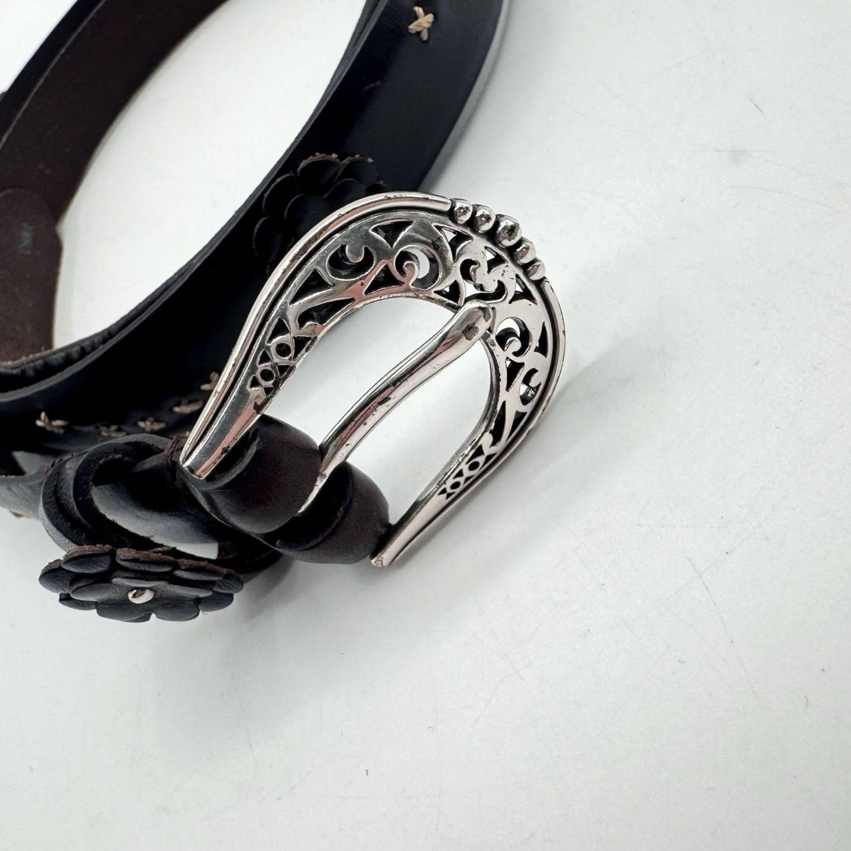 Brighton VINTAGE Brighton Belt Women Leather Brown Flower Stitch Raised Black 40 Size 40 B3118 Size ONE SIZE - 2 Thumbnail