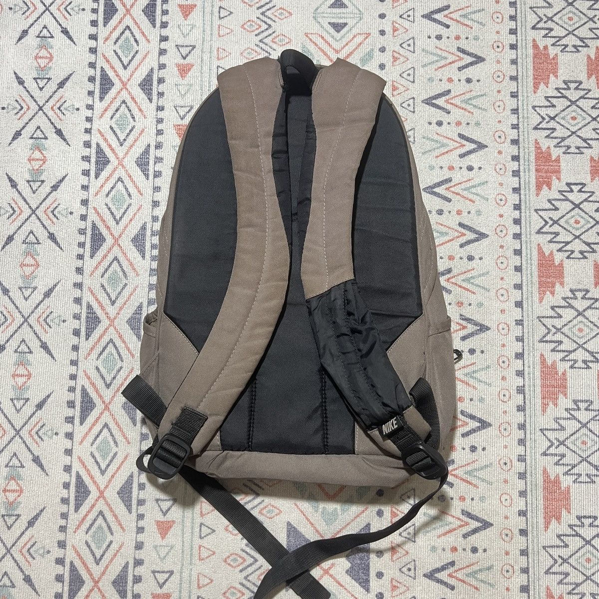 Nike Nike 20L bagpack Art Design Size ONE SIZE - 9 Thumbnail
