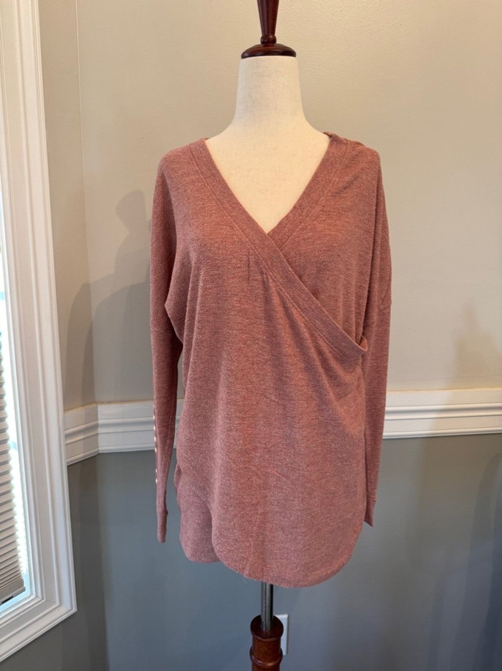 Target Basics Belabumbum | Long Sleeve Maternity Top | Size S/M Size S / US 4 / IT 40 - 1 Thumbnail