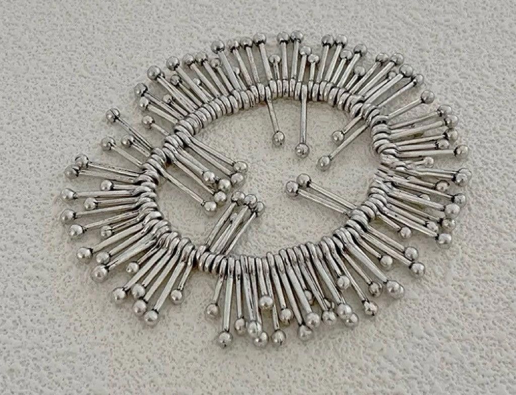Other Avant Garde Seaweed Fringe Bracelet Chain Aesthetic y2k Size ONE SIZE - 5 Thumbnail