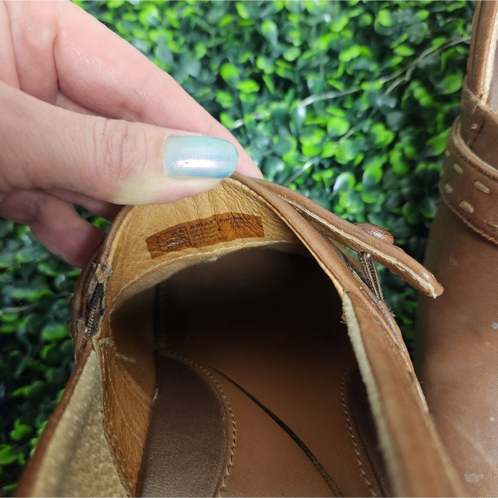 Ariat Ariat‎ Women’s Chestnut Leather slip on clog shoe in size 8B Size US 8 / IT 38 - 11 Thumbnail