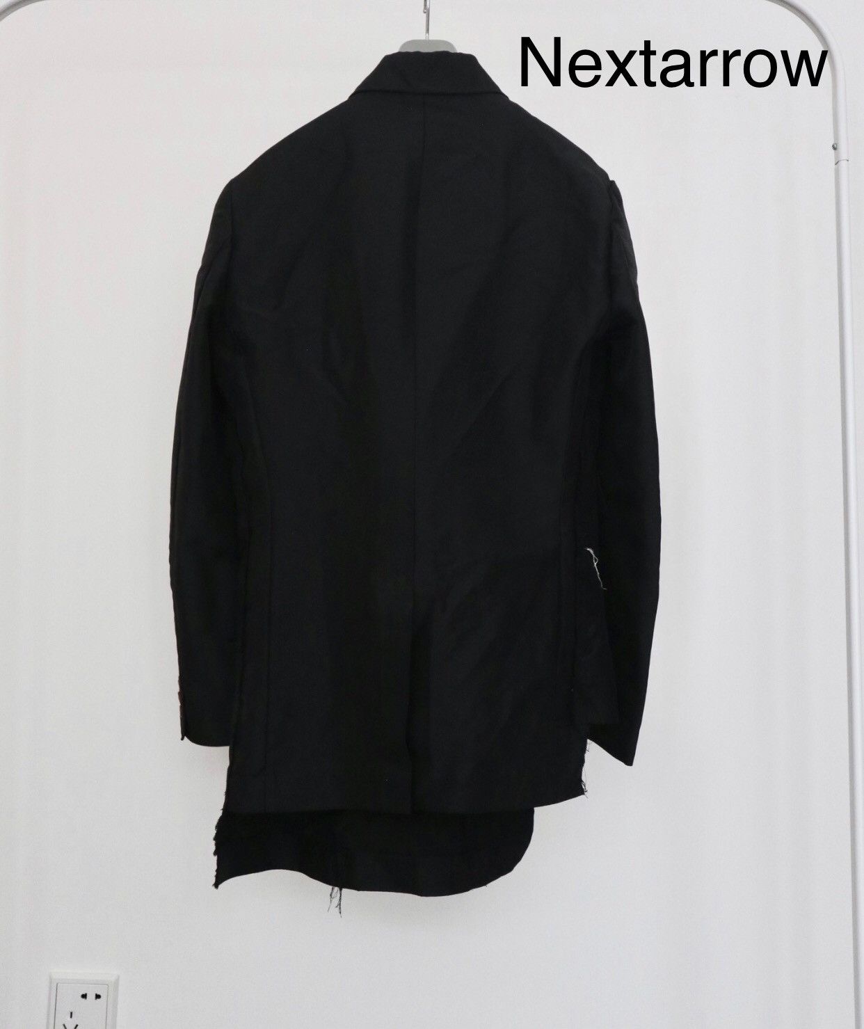 Comme des Garcons Black displaced deconstruction suit 2412-Nextarrow Size 40S - 2 Thumbnail