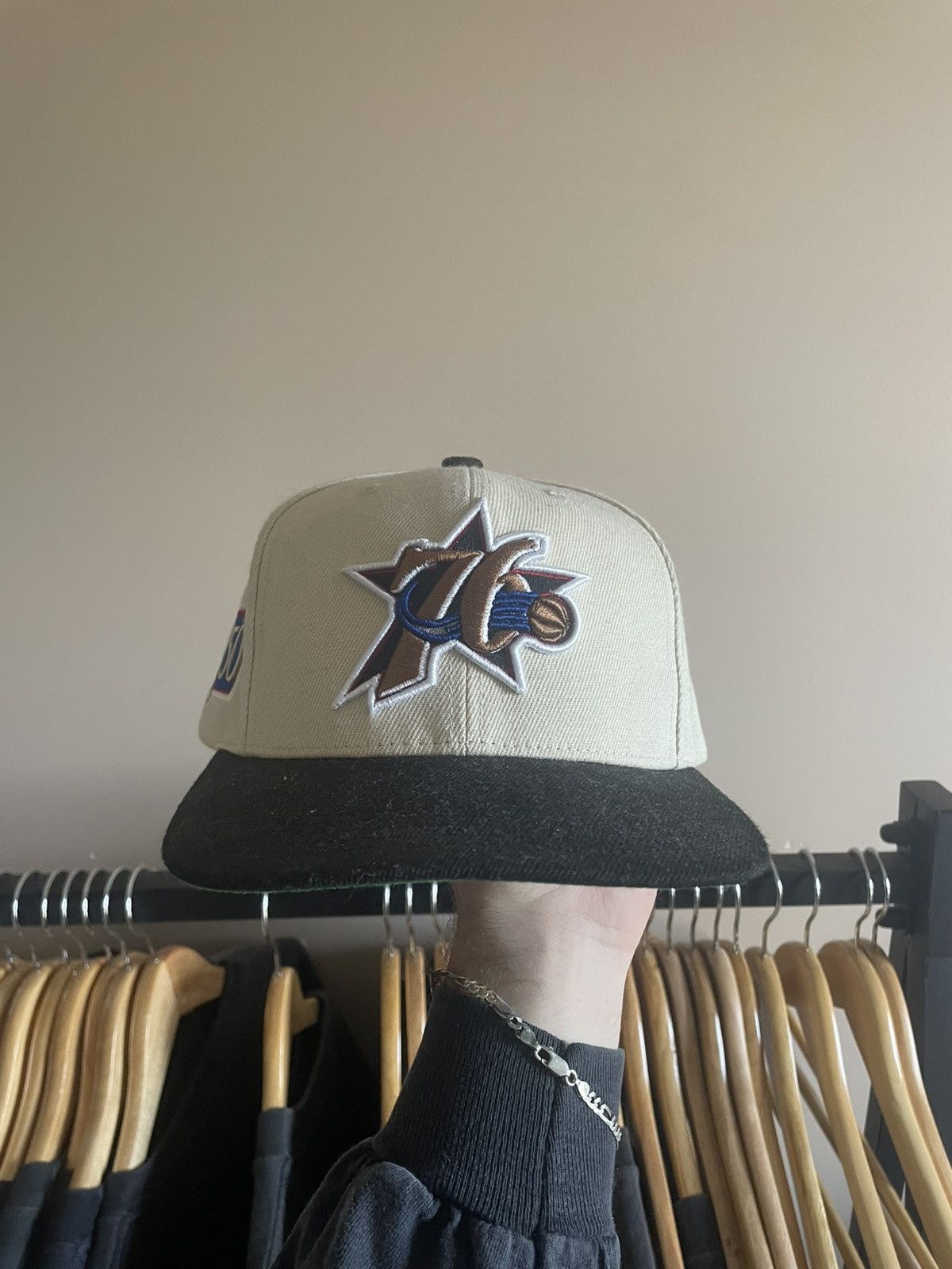 Mitchell & Ness × NBA Philadelphia 76ers Mitchell & Ness 75th Anniversary NBA Hat Size ONE SIZE - 1 Thumbnail