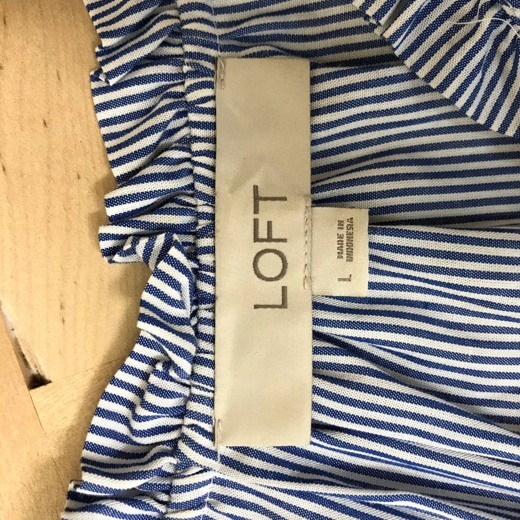Loft LOFT Striped Tie Neck Blouse Women's Long Sleeve Ruffle Cuff Peplum Top L Size L / US 10 / IT 46 - 7 Thumbnail