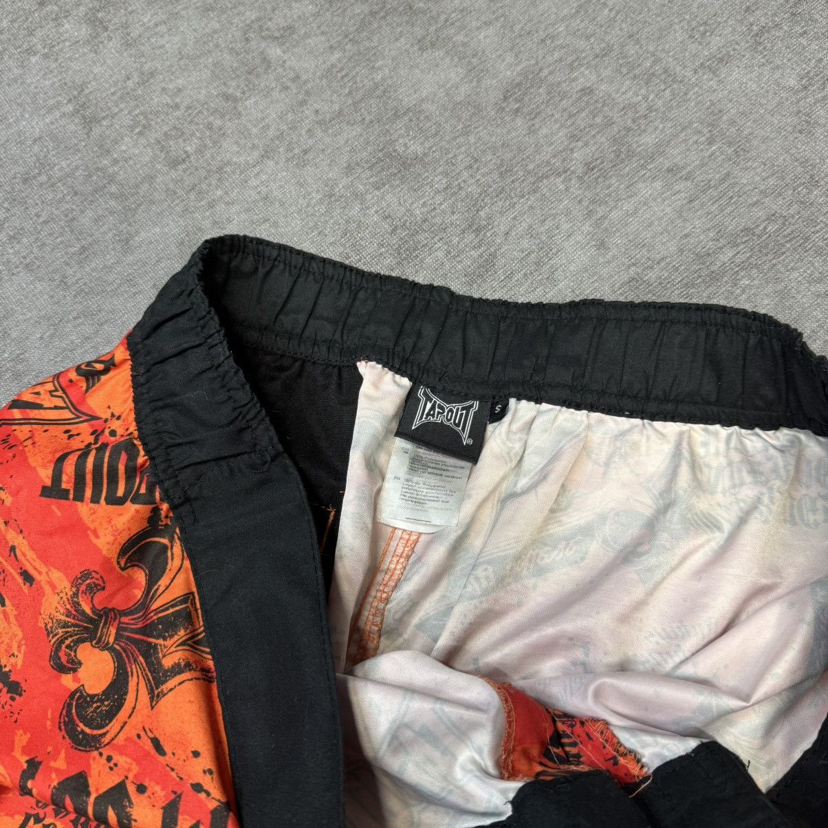 Tapout × UFC Y2K Tapout shorts monogram S/M Size US 31 - 5 Thumbnail