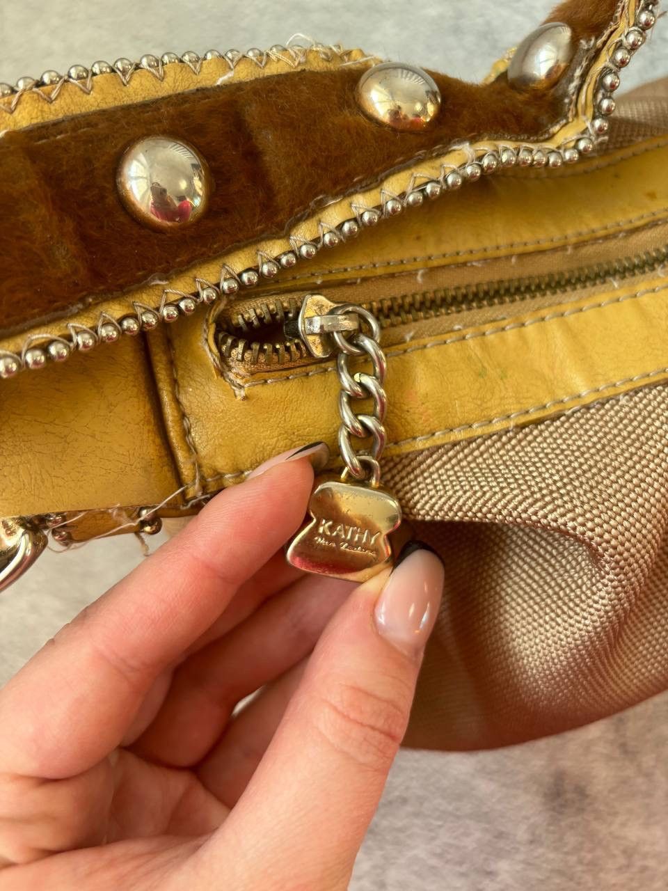 Japanese Brand × Vintage Japanese style vintage distressed sling bag Size ONE SIZE - 6 Thumbnail