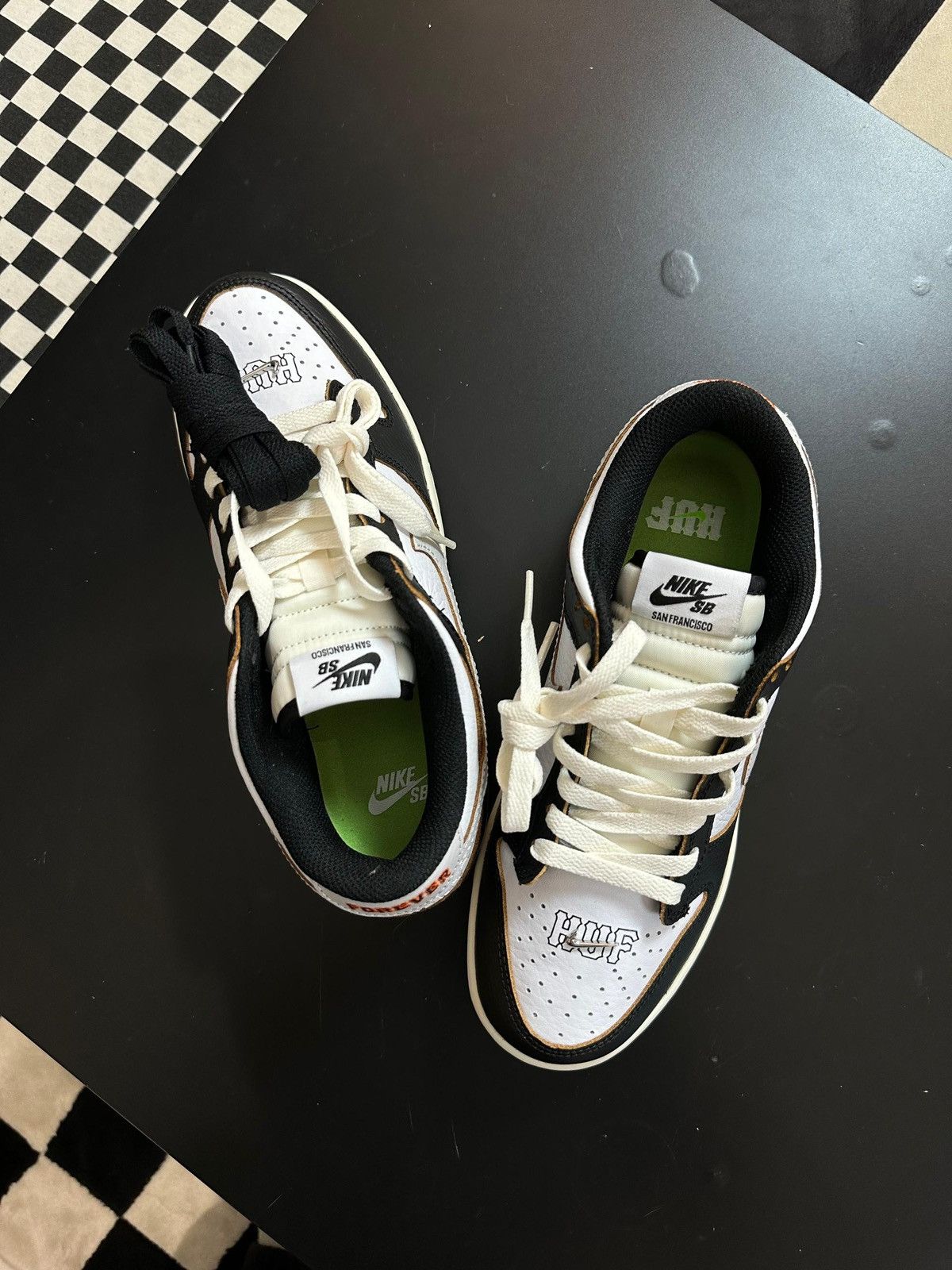 Huf × Nike NIKE SB DUNK LOW X HUF SAN FRANCISCO SIZE 6.5 Size US 6.5 / EU 39-40 - 5 Thumbnail