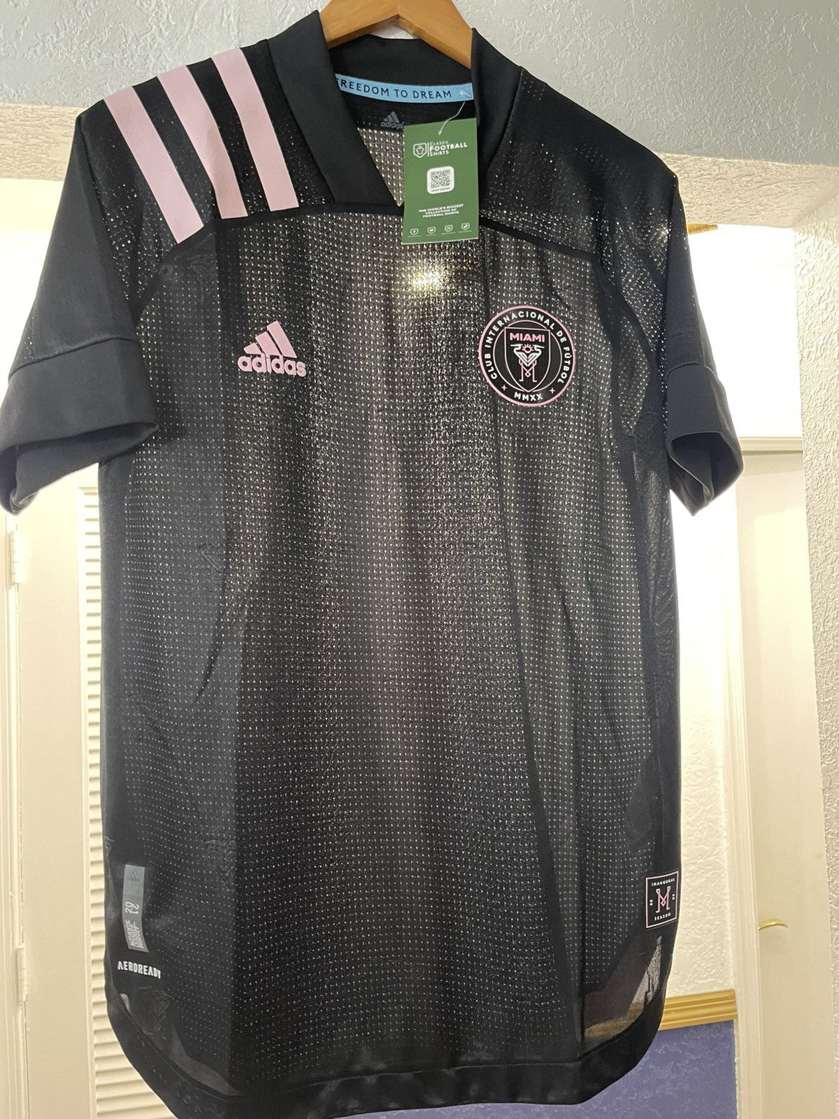 Adidas 2020 INTER MIAMI AWAY JERSEY M Size US M / EU 48-50 / 2 - 2 Thumbnail
