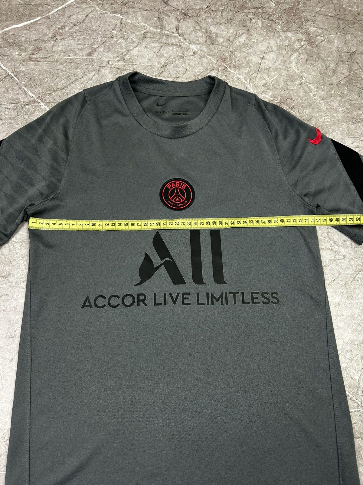 Nike Nike Paris Saint Germain 2019/20 Blokecore Home Jersey Size US S / EU 44-46 / 1 - 10 Thumbnail