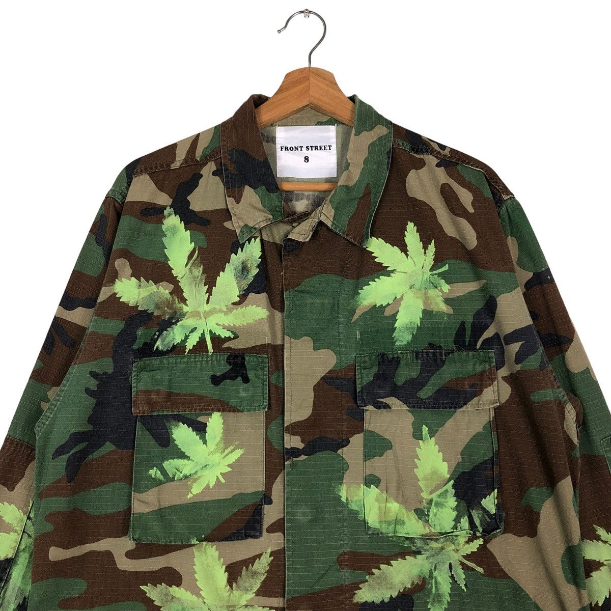 Japanese Brand 🔥Camo Jacket Multi Pocket Cargo Front Street Made in Italy Size US M / EU 48-50 / 2 - 3 Thumbnail