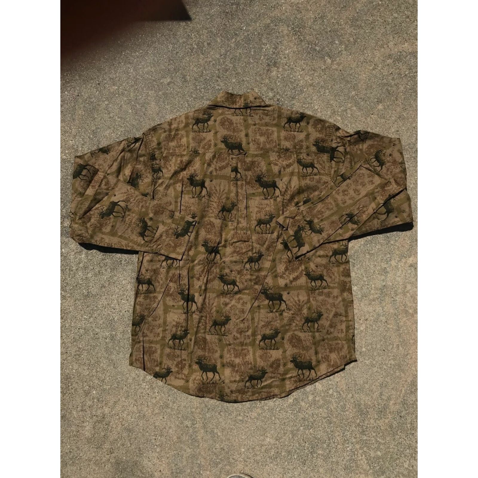 Vintage VINTAGE Woolrich Men's Flannel Shirt 90s Animal Print Deer Moose Brown Size M Cotton Blend Size US M / EU 48-50 / 2 - 7 Thumbnail