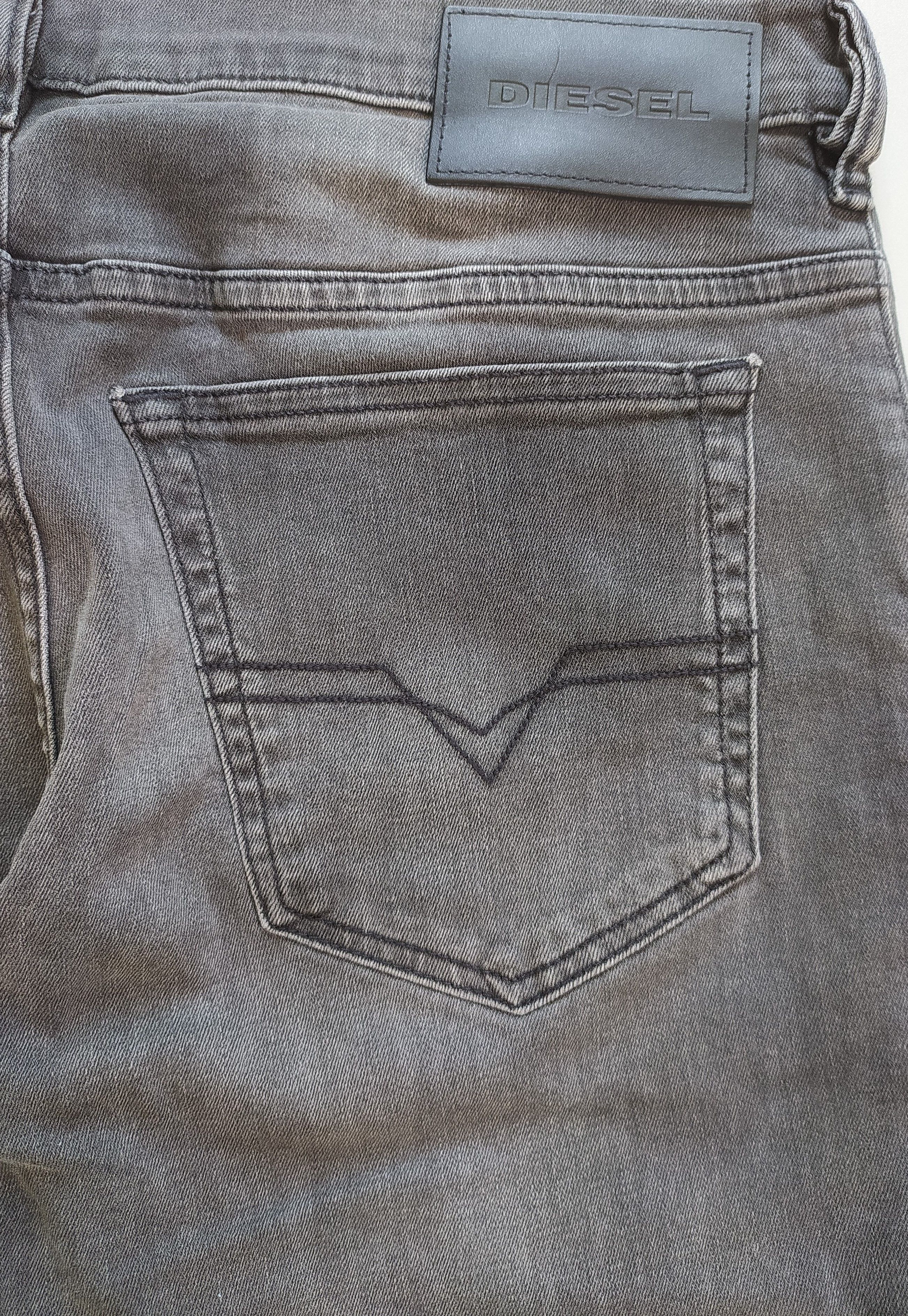 Diesel Diesel D-YENNOX-0GDAQ Men's Jeans Free Shipping T/ 9825 Size US 32 / EU 48 - 5 Thumbnail