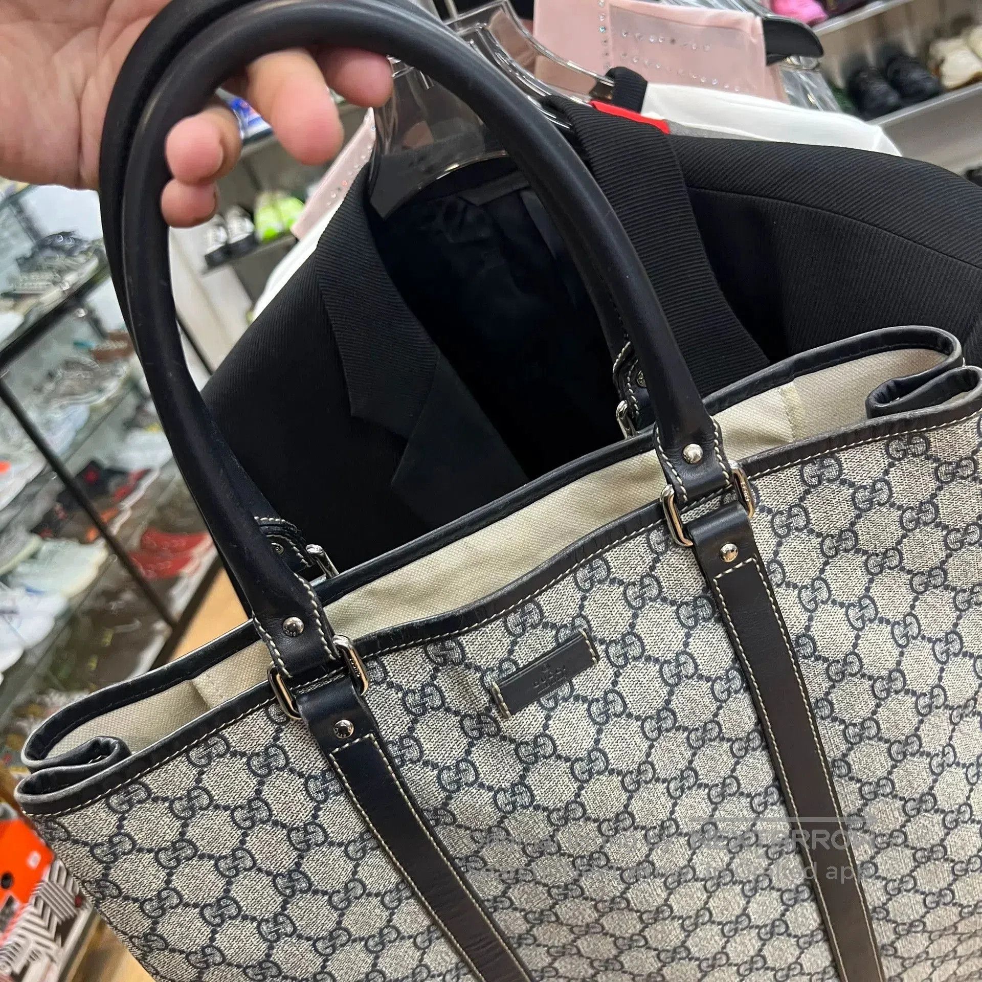Gucci Gucci GG Monogram Tote Handbag. Size ONE SIZE - 5 Thumbnail