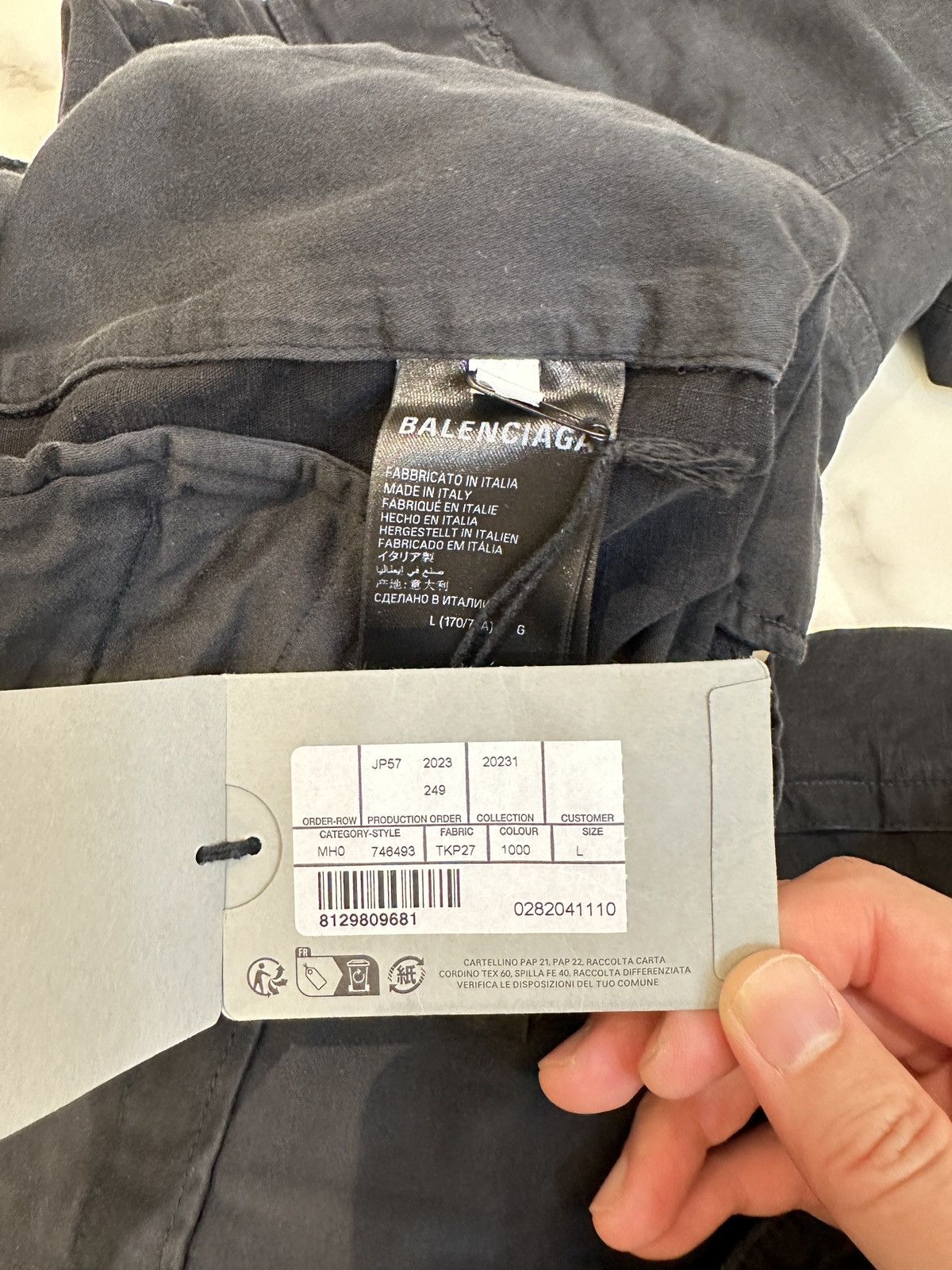 Balenciaga Balenciaga Destroyed Cargo Pants Mud Dyed Size US 36 / EU 52 - 16 Thumbnail