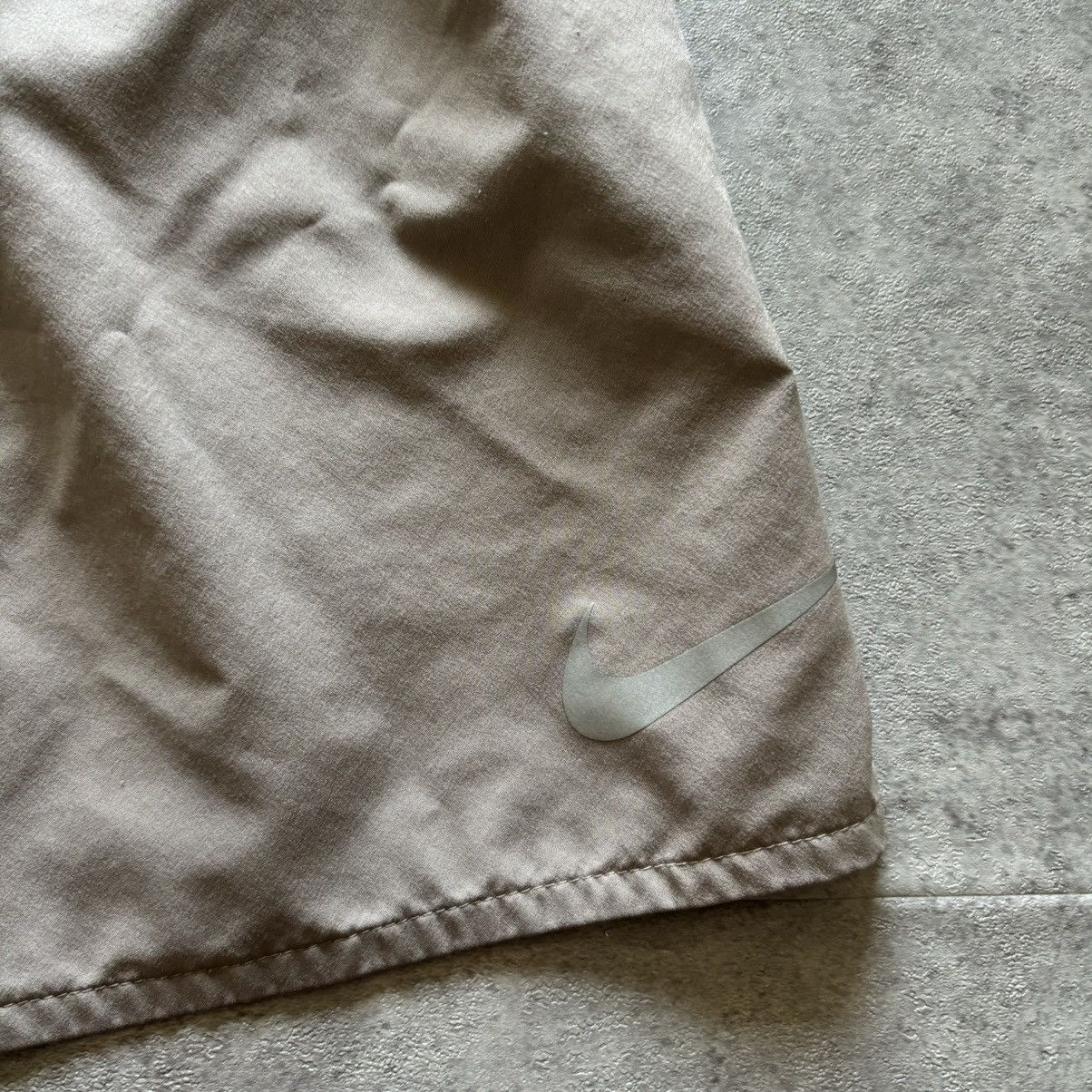 Nike Tan nike running shorts Size US 30 / EU 46 - 2 Thumbnail