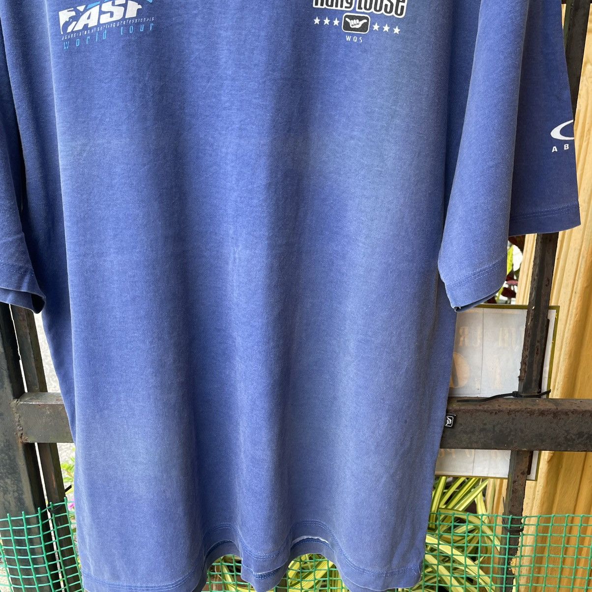REEF 🔥Vintage 90s REEF Hang Loose Fast World Tour Surfing Tee Size US XL / EU 56 / 4 - 8 Thumbnail