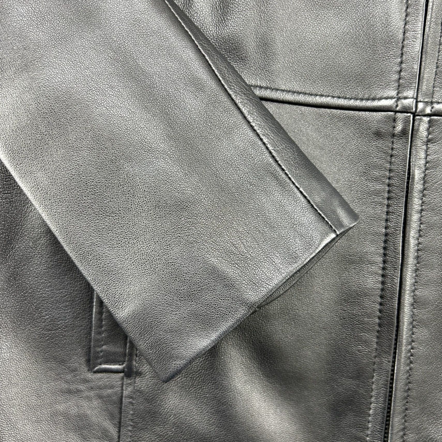 Alfani VINTAGE Alfani Jacket Womens M Black Genuine Leather Full Zip Lined Long 90s Y2K Size M / US 6-8 / IT 42-44 - 3 Thumbnail