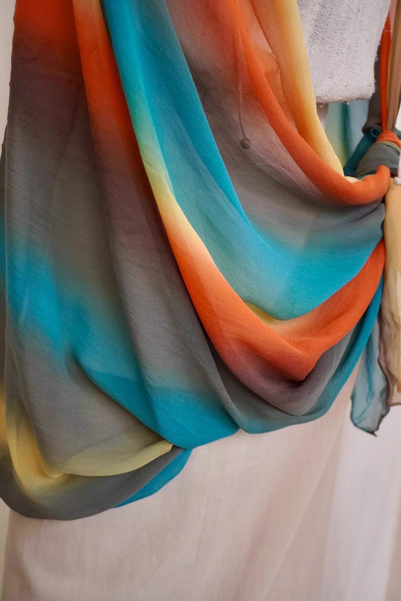 Issey Miyake Issey Miyake 2000s Ombre Wide Silk Scarf Size ONE SIZE - 3 Thumbnail