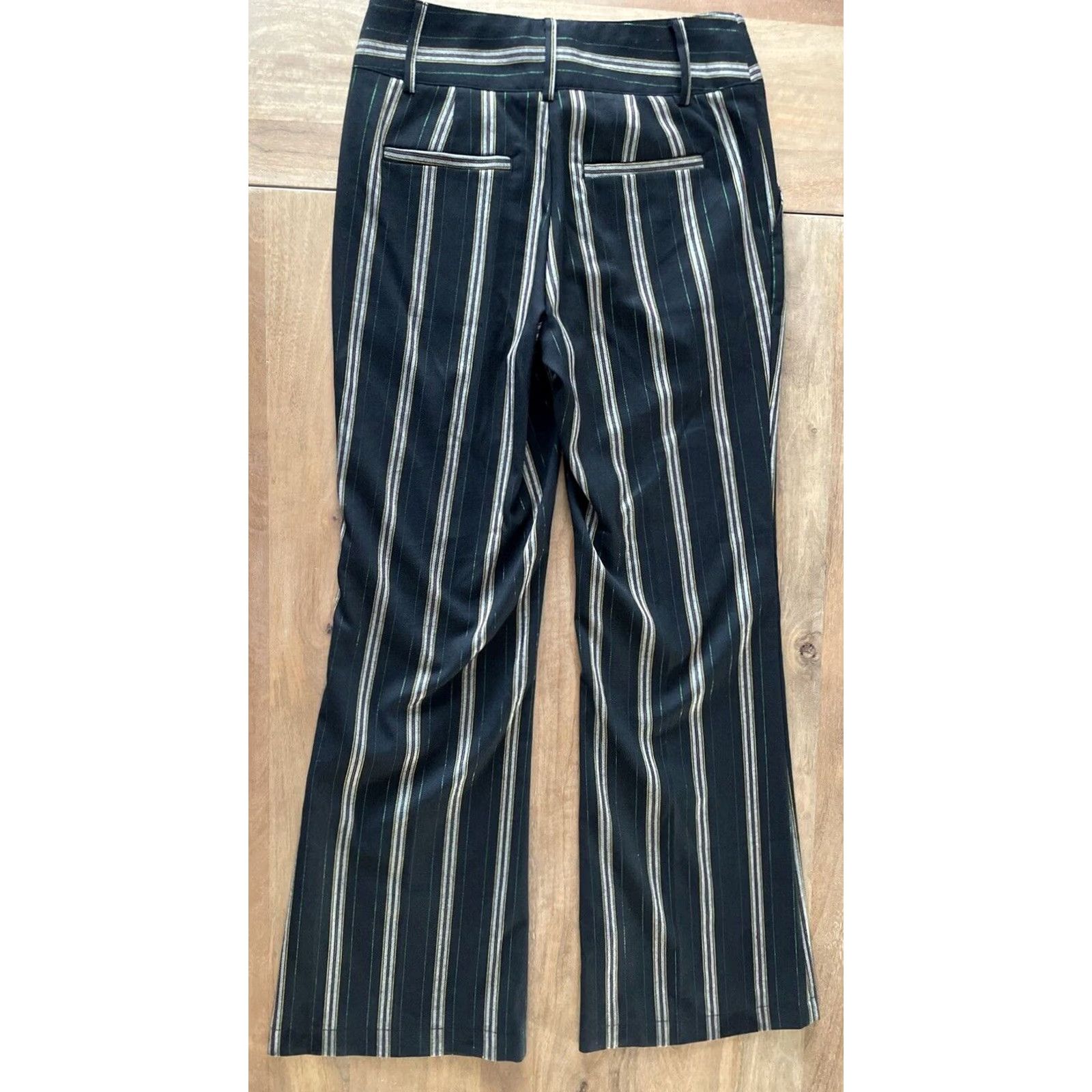 Urban Outfitters Urban Outfitters Relaxed Bootcut Pants Womens Size 4 Black 29x31 High Rise Bootscoat Style Dress Pants Size 27" / US 4 / IT 40 - 2 Thumbnail