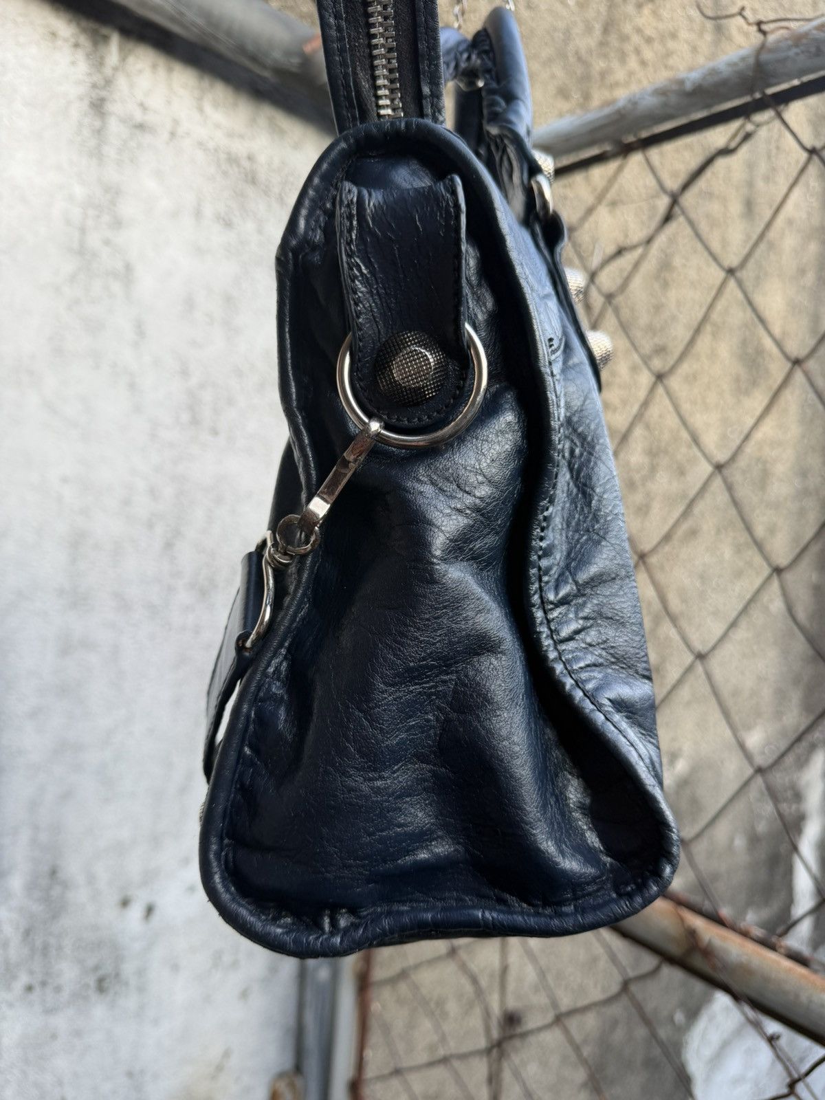 Balenciaga Balenciaga - 2000’s - Classic Le City Giant 21 Navy Blue Size ONE SIZE - 10 Thumbnail
