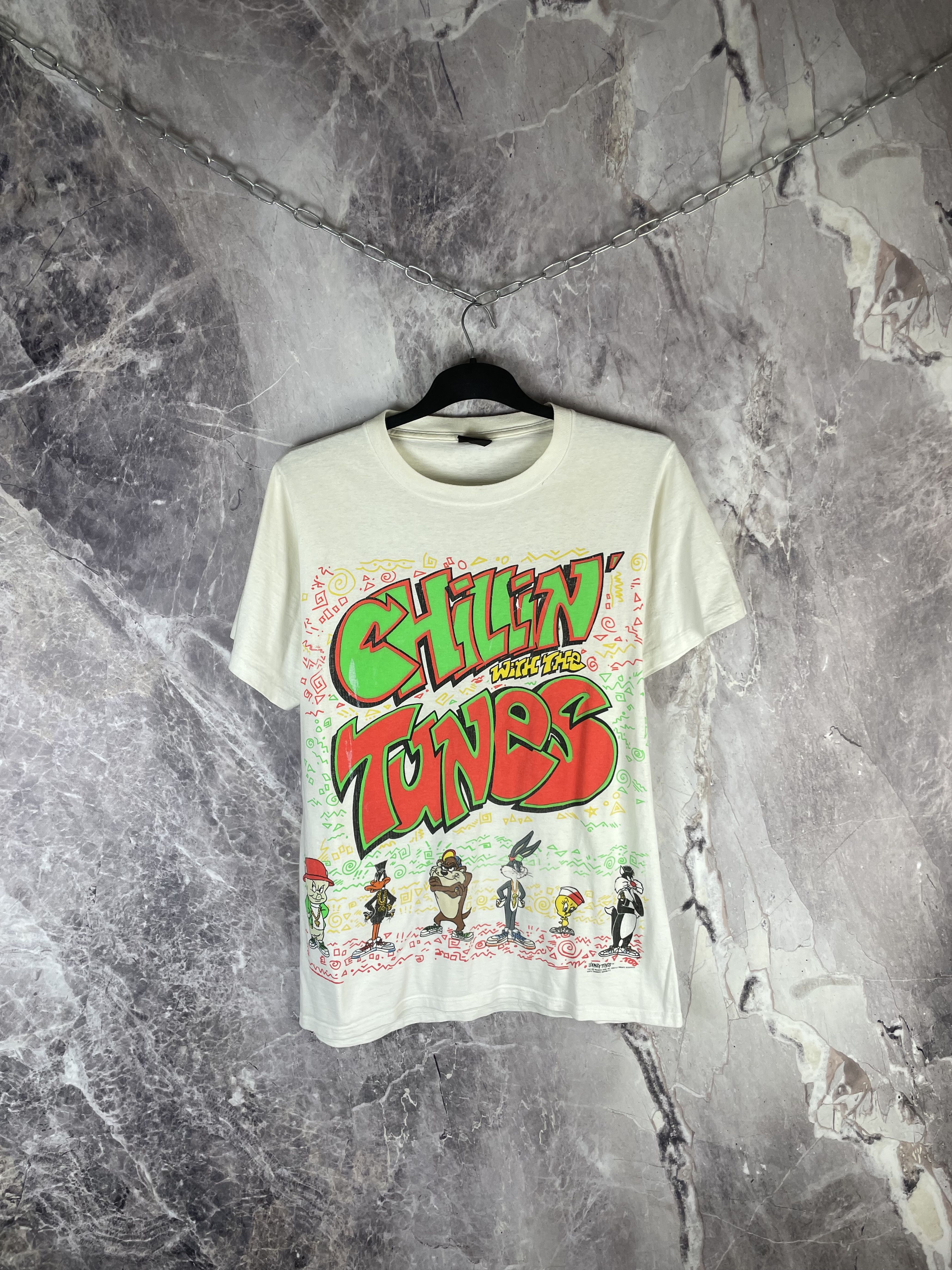 Warner Bros Vintage looney tunes chillin with the tunes shirt Size US XL / EU 56 / 4 - 1 Thumbnail