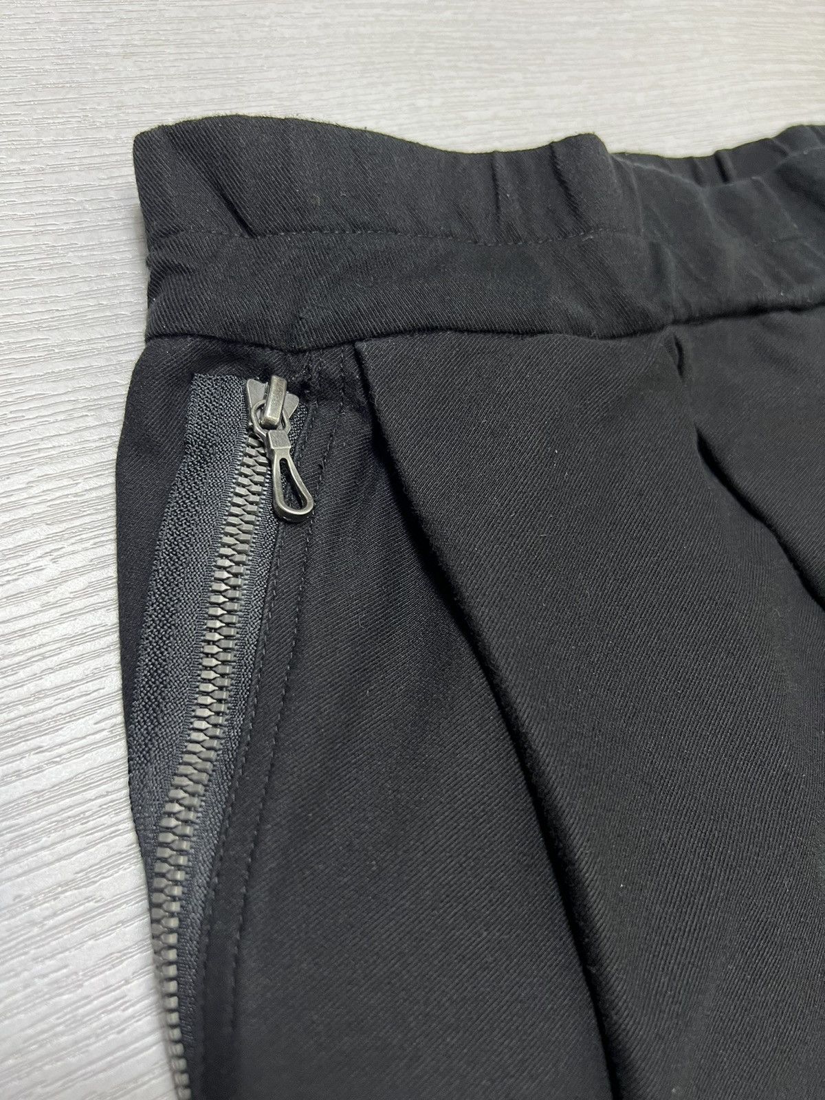Julius Julius - F/W 18’ - Cropped Baggy Pants Size US 28 / EU 44 - 7 Thumbnail