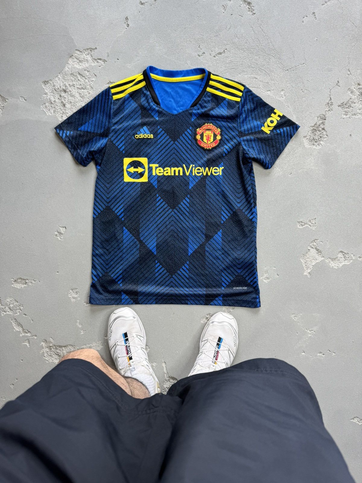 Adidas Cristiano Ronaldo Manchester United 2021/2022 Third Jersey Size US S / EU 44-46 / 1 - 1 Thumbnail