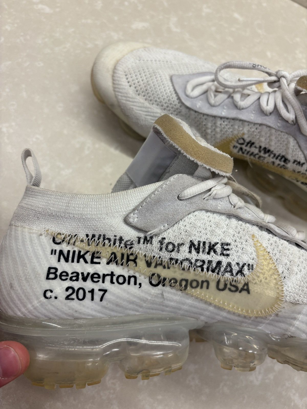 Nike × Off-White Off white vapor max in a size 12 Size US 12 / EU 45 - 3 Thumbnail