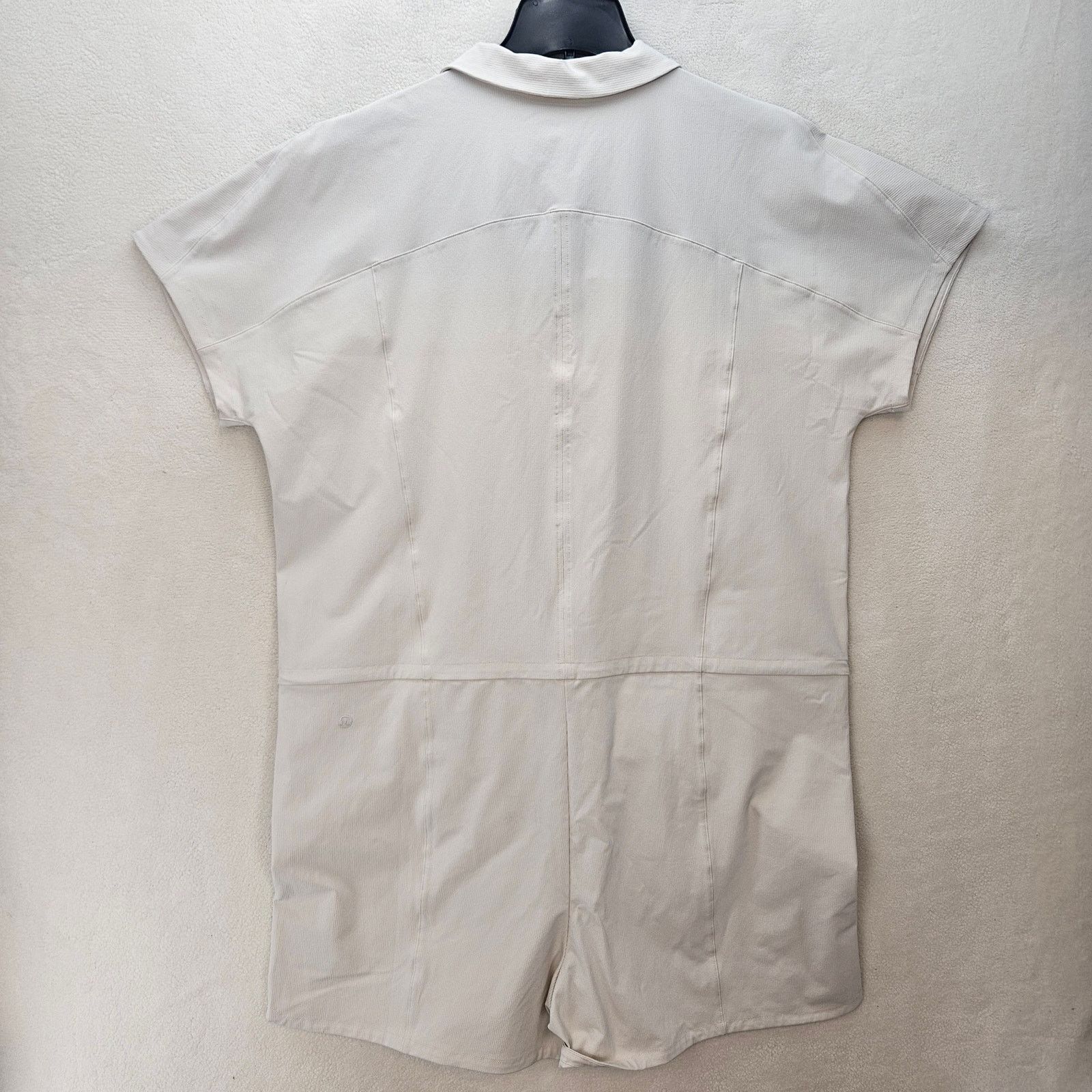 Lululemon LULULEMON WOMEN'S 10 STRETCH RIB POCKETED ROMPER WHITE RARE Size 32" / US 10 / IT 46 - 7 Thumbnail