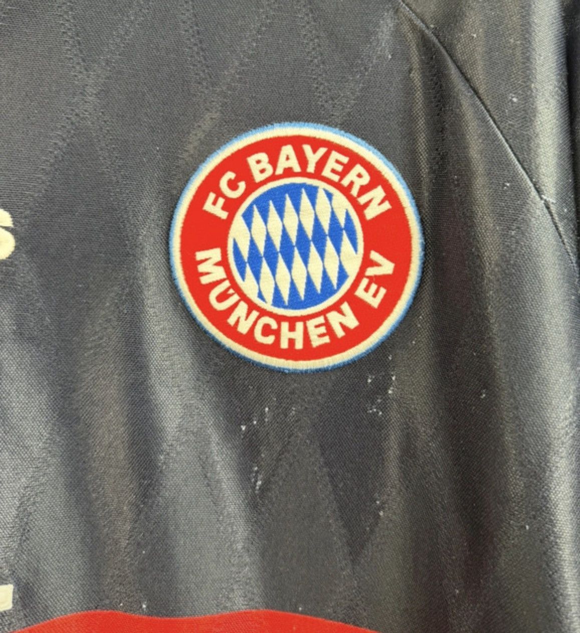 Adidas Adidas Bayern Munich 97/99 Retro Kit #9 Elber Socer Jersey Size US XXL / EU 58 / 5 - 6 Thumbnail