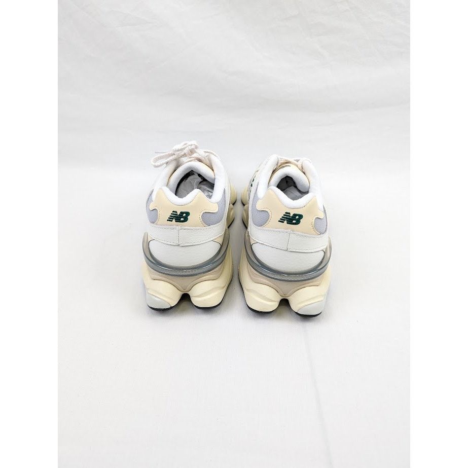New Balance o1rshd1 Low-Top Sneakers in Off White Size US 10 / EU 43 - 18 Thumbnail