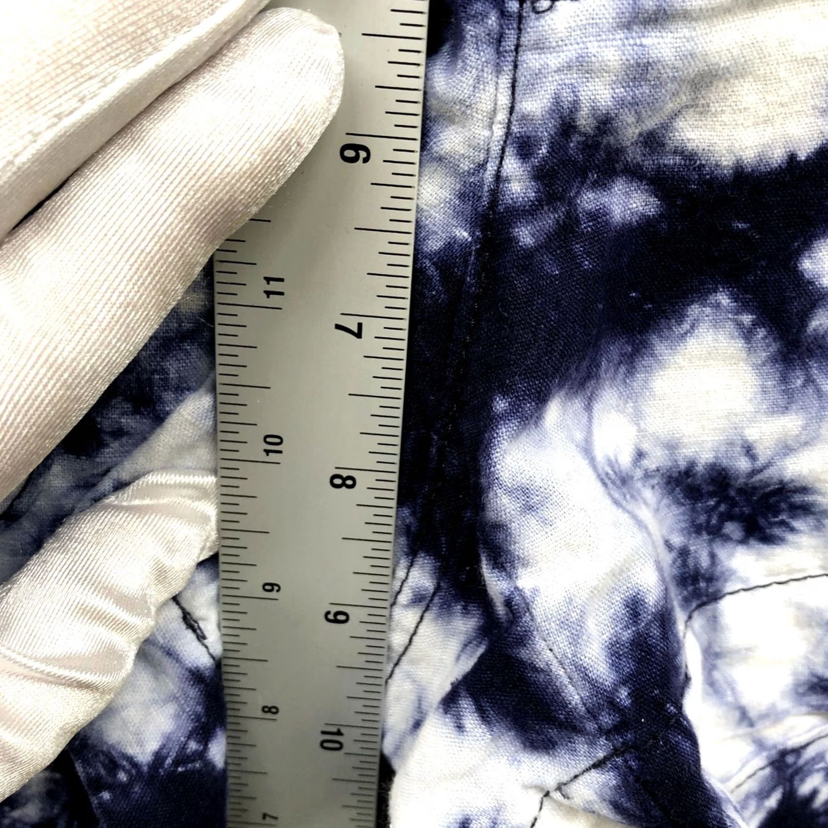 Gap GAP Tie Dye Summer Shorts Womens Size 00 Blue Lightweight Low Rise Size 24" / US 00 / IT 34 - 5 Thumbnail