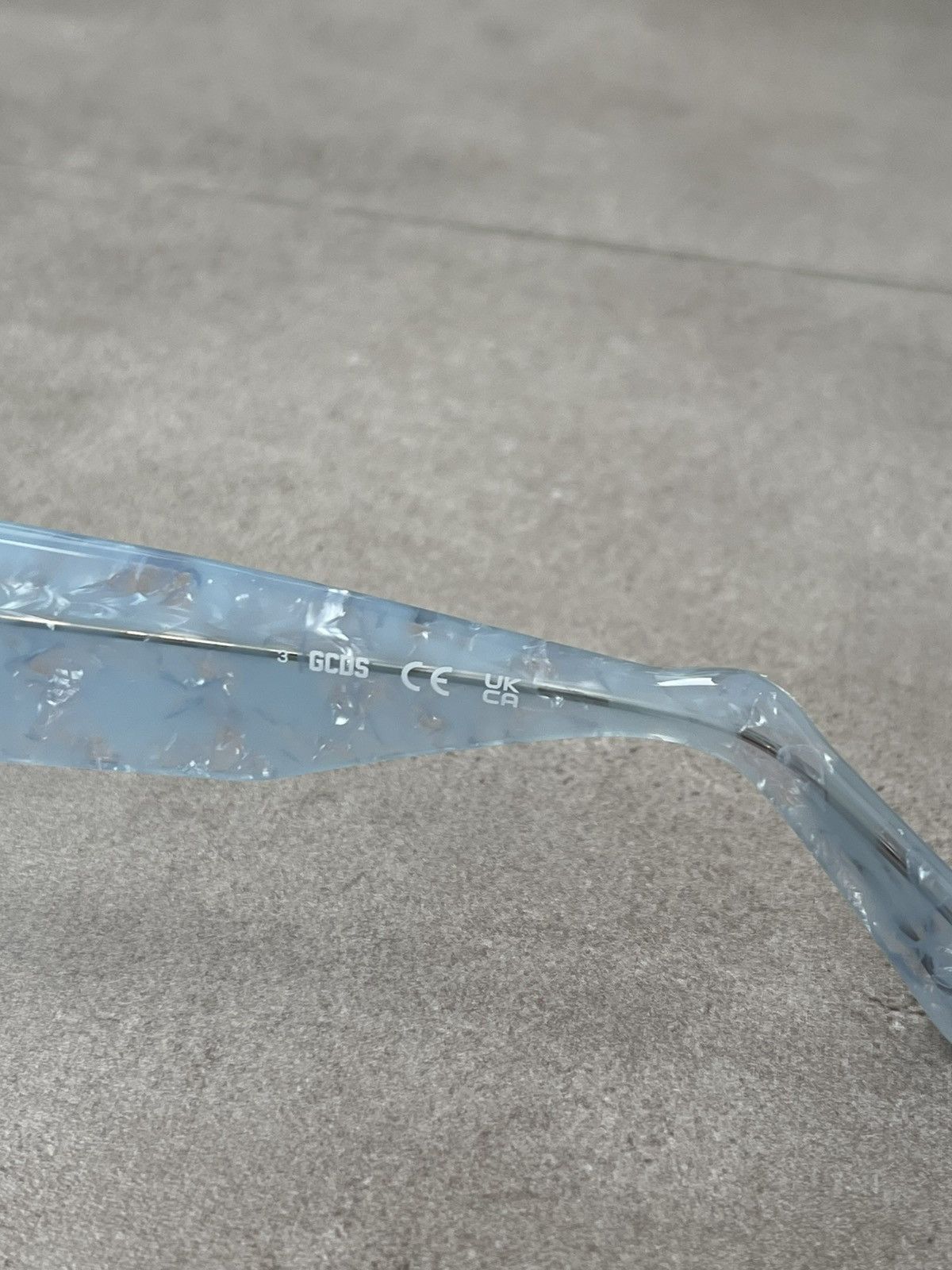 GCDS !DS! SS23 GCDS Cat Eye Marble Blue Sunglasses Size ONE SIZE - 13 Thumbnail
