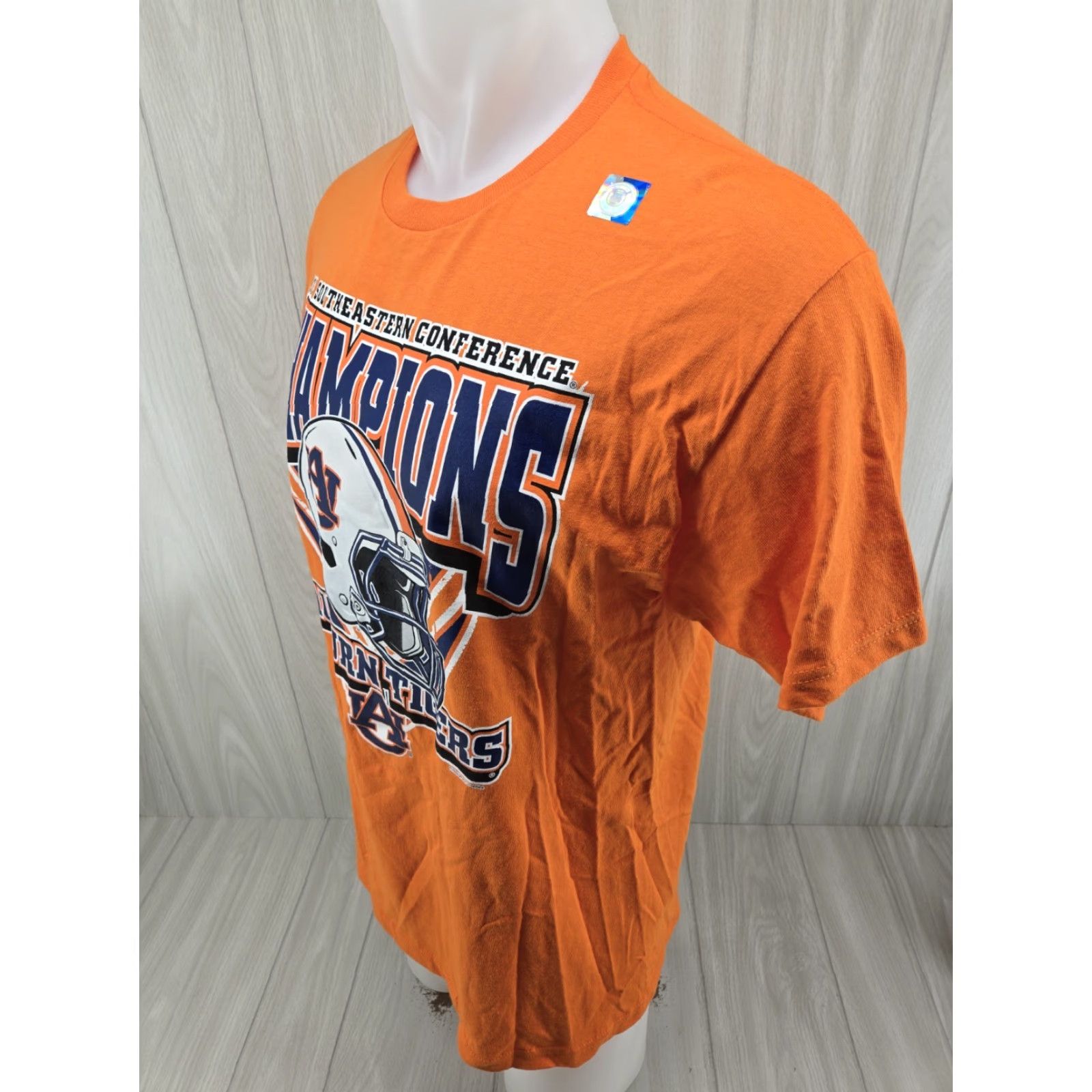 Delta Auburn Tigers 2013 SEC Champions Shirt Delta Adult Large Orange T-Shirt Men Size US L / EU 52-54 / 3 - 5 Thumbnail
