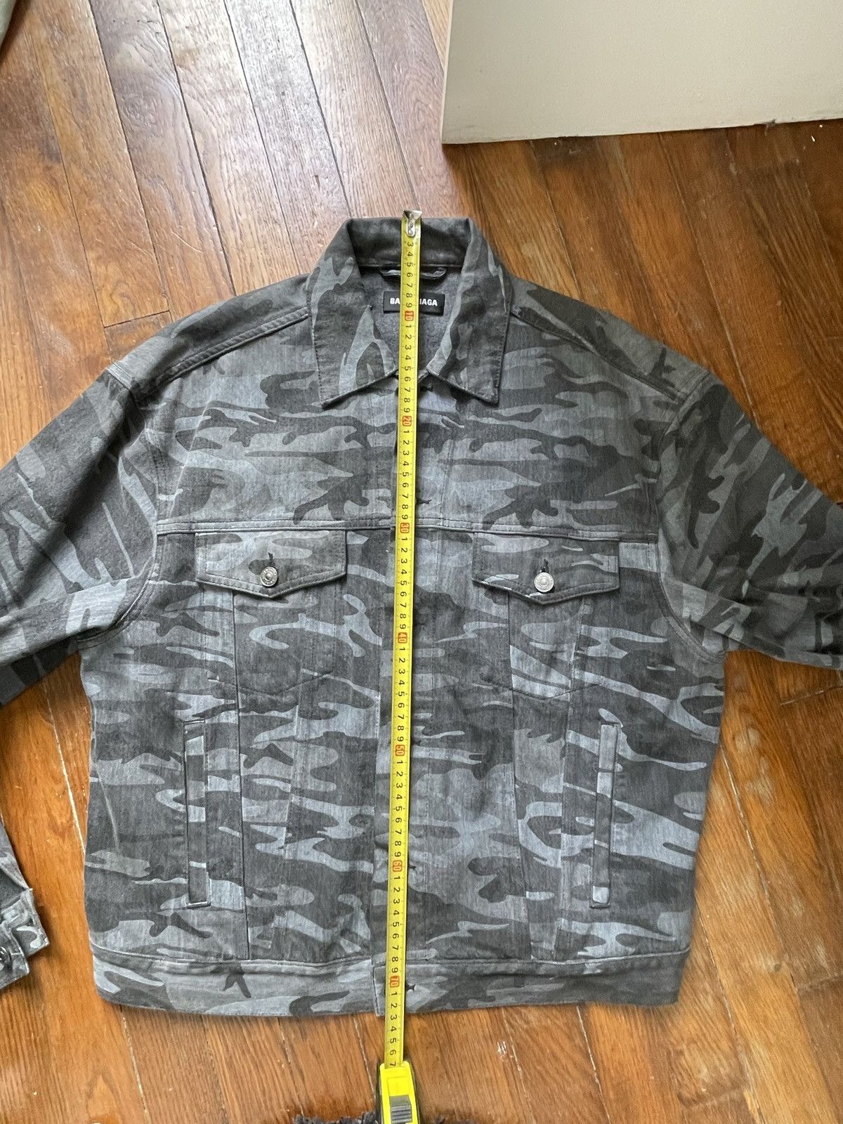 Balenciaga Balenciaga Greg camo trucker denim jacket Size US M / EU 48-50 / 2 - 17 Thumbnail